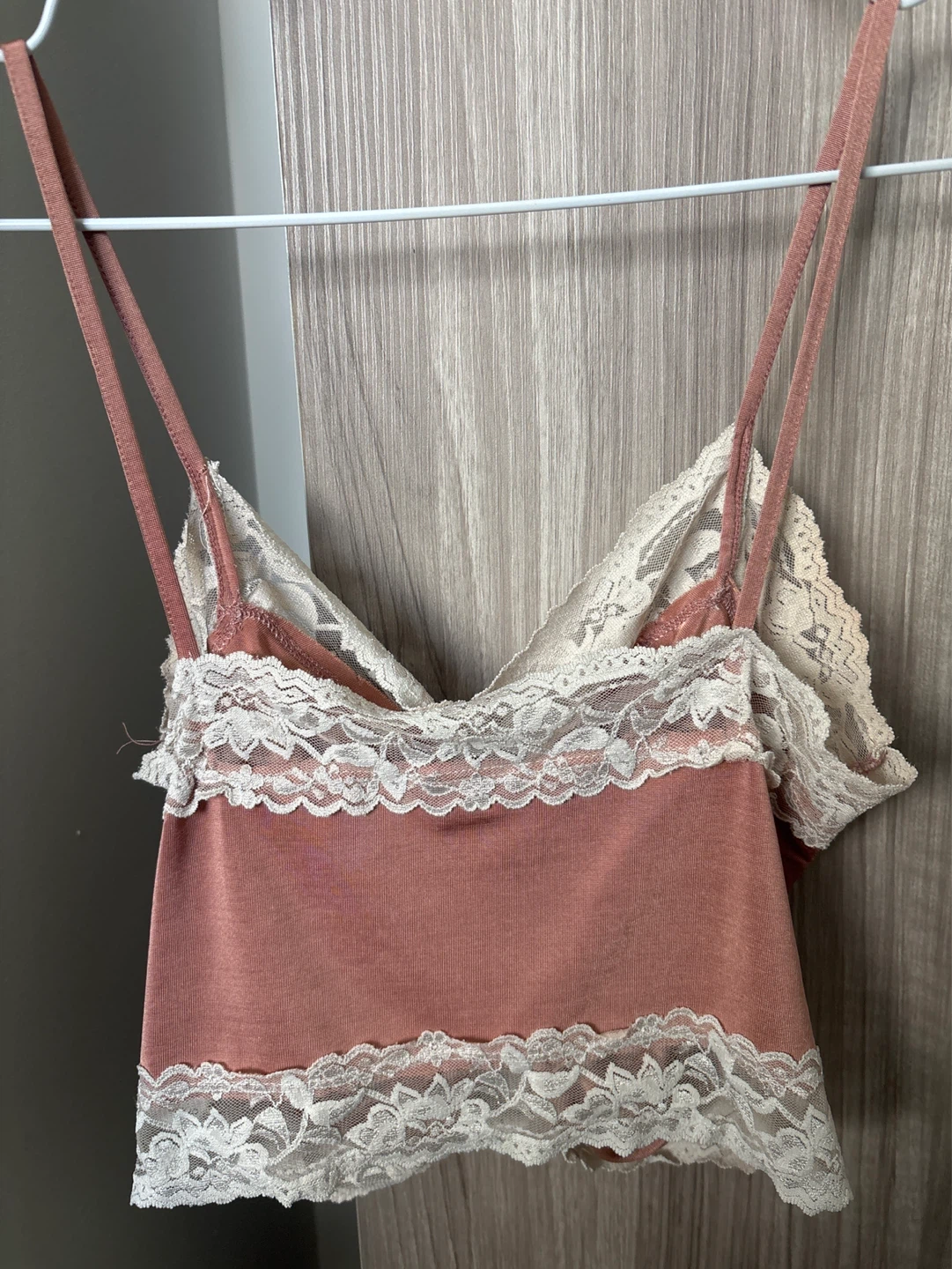 TOPSHOP Pink Lace Trim Cami Top Size 2 - photo 3