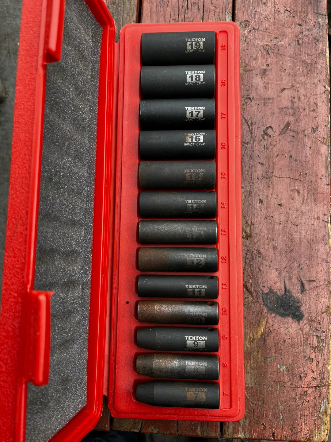 TEKTON 19-Piece Impact Socket Set