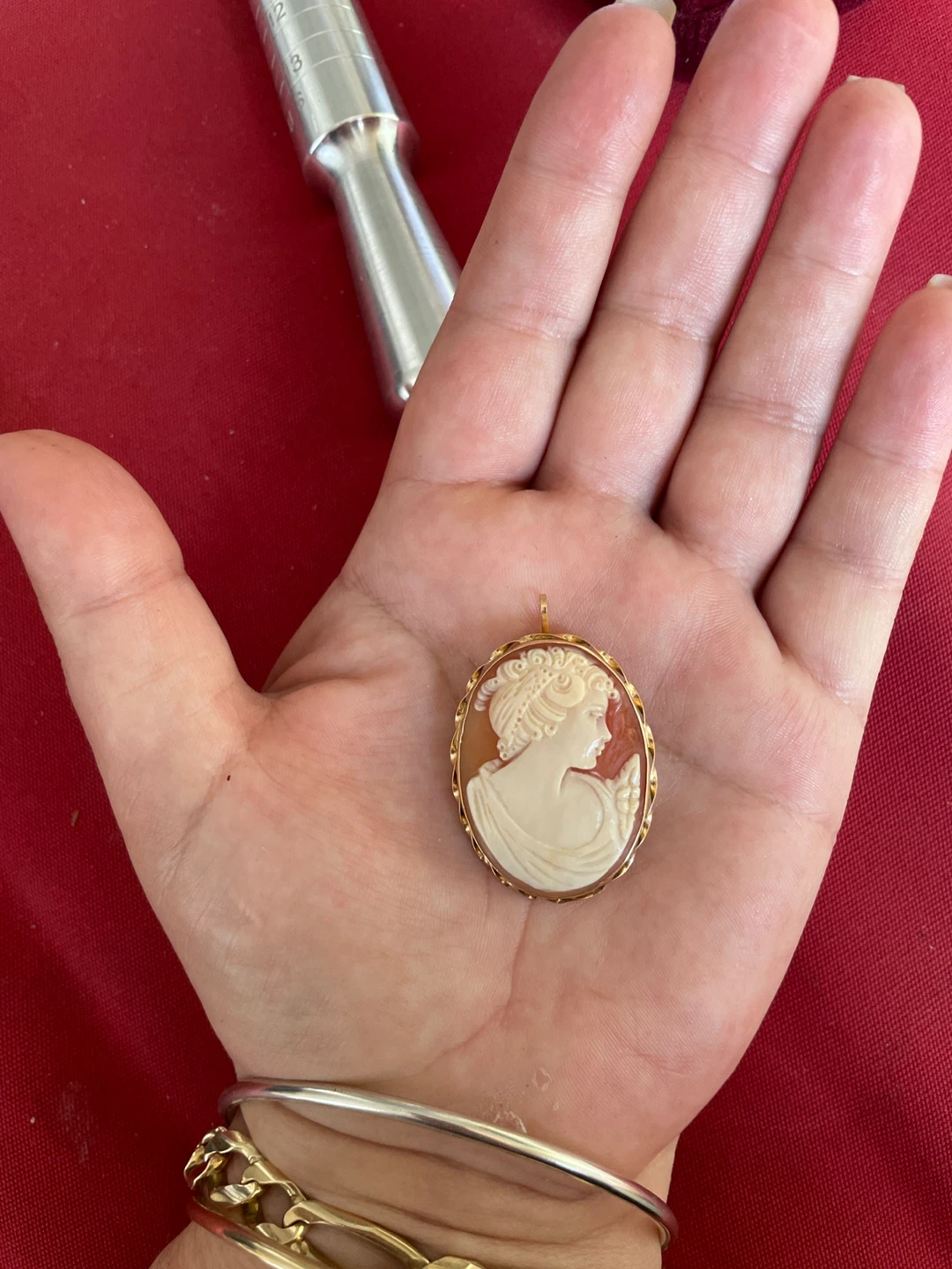 14k Vintage Cameo Brooch/Pendant - photo 4