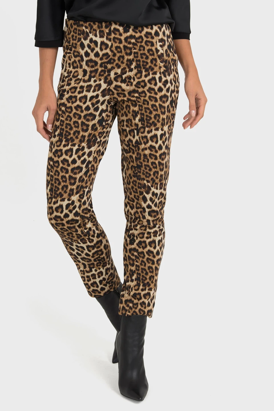 Joseph ribkoff leopard stretch slacks size small retail 189$+tax