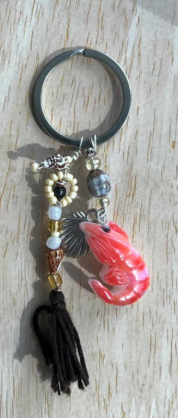 Shrimp and Seashell Tassel Keychain - photo 2