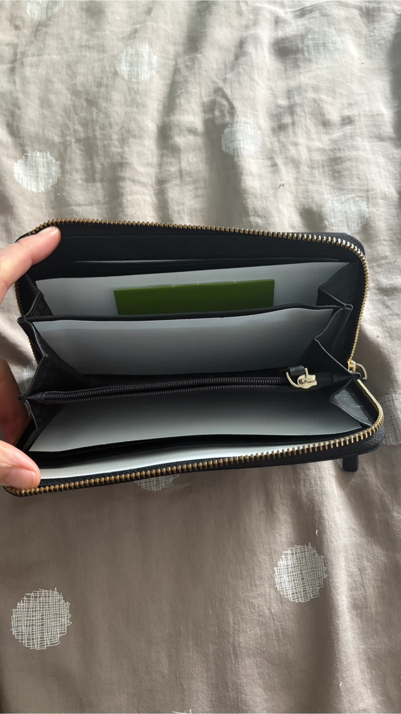 Kate Spade New York Black Zip Around Wallet - photo 4