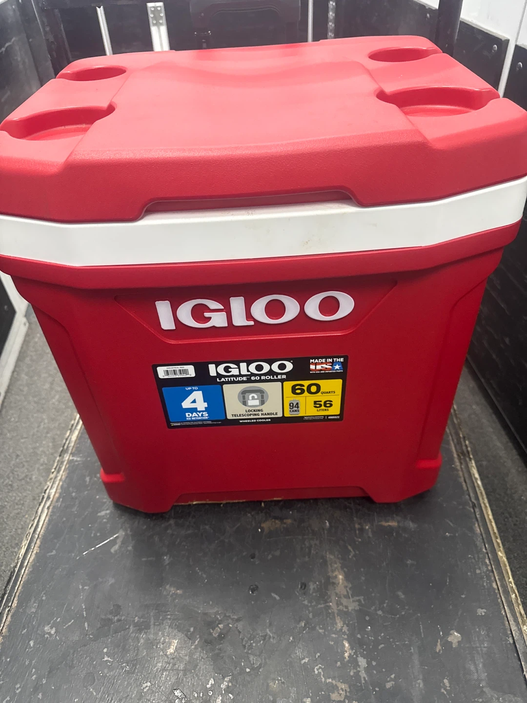Igloo Latitude 60 Roller Cooler