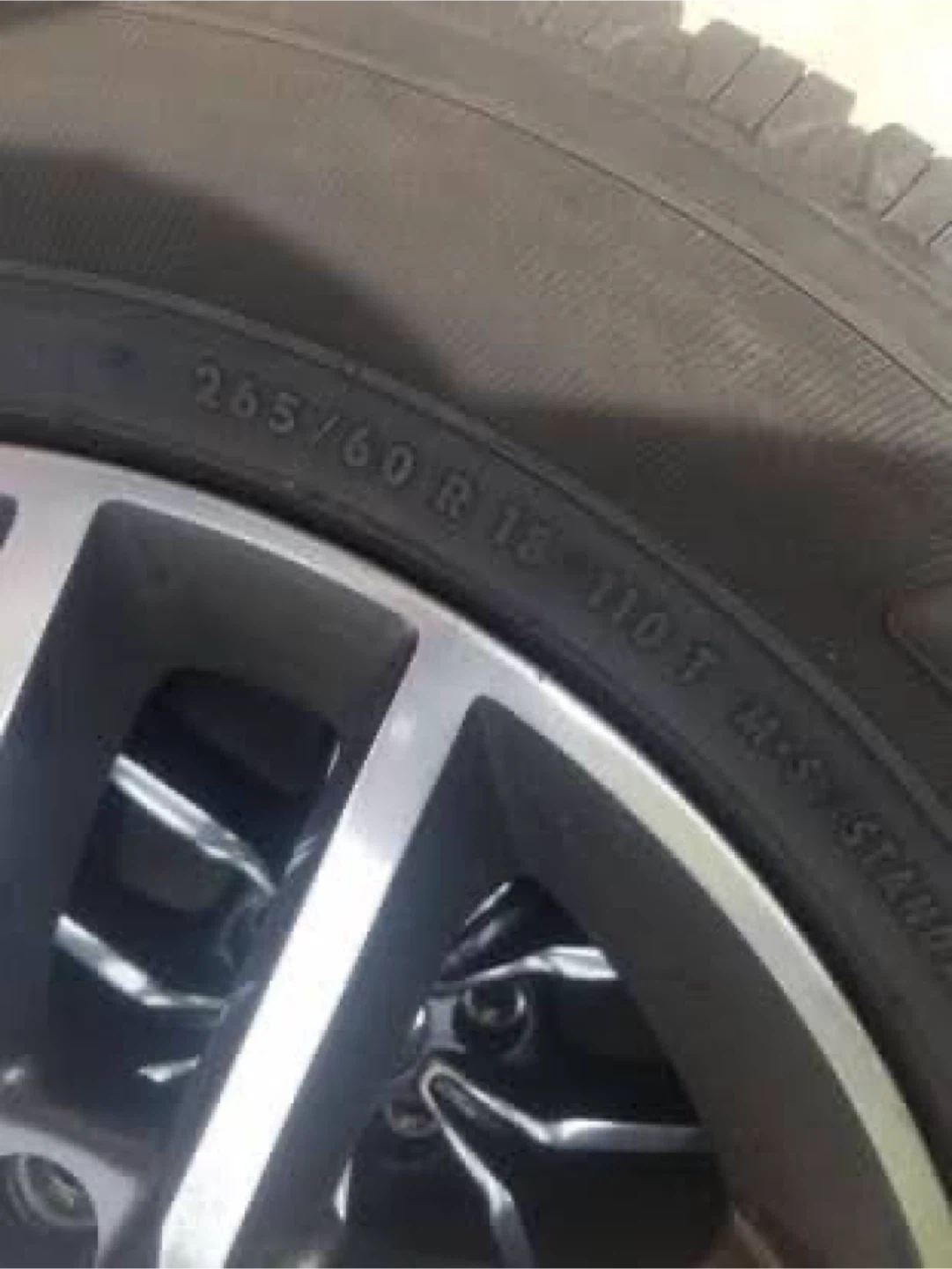 Set of 4 Tires - 265/60 R18 - photo 3