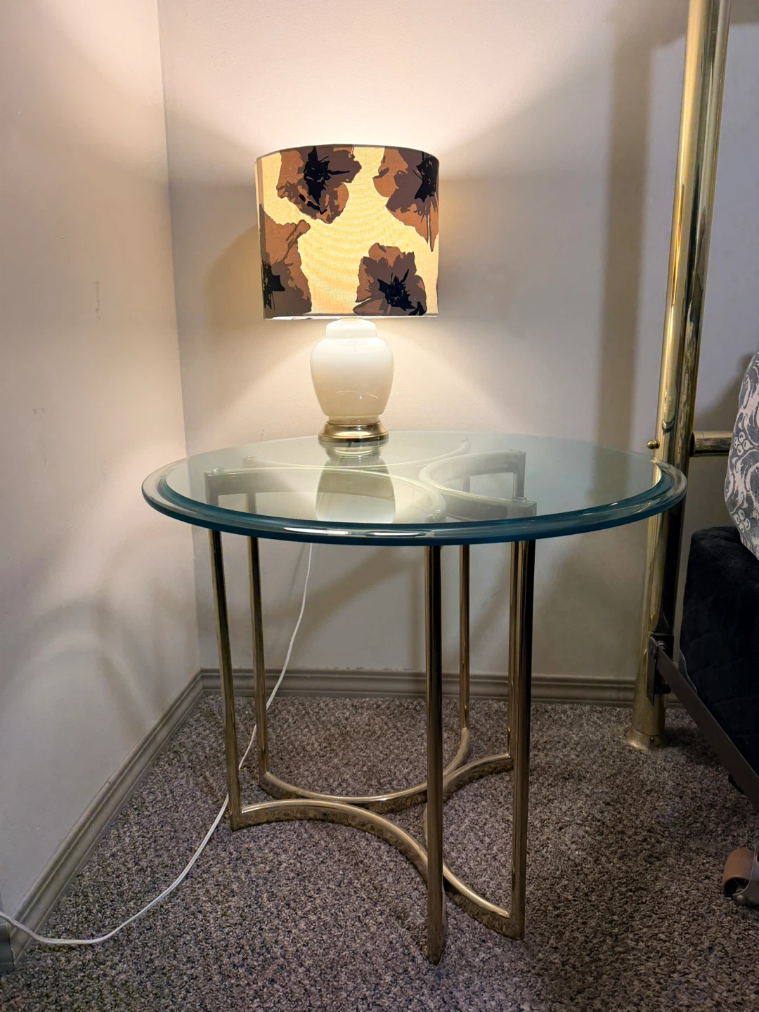 Queen size bed frame and nightstands - photo 5
