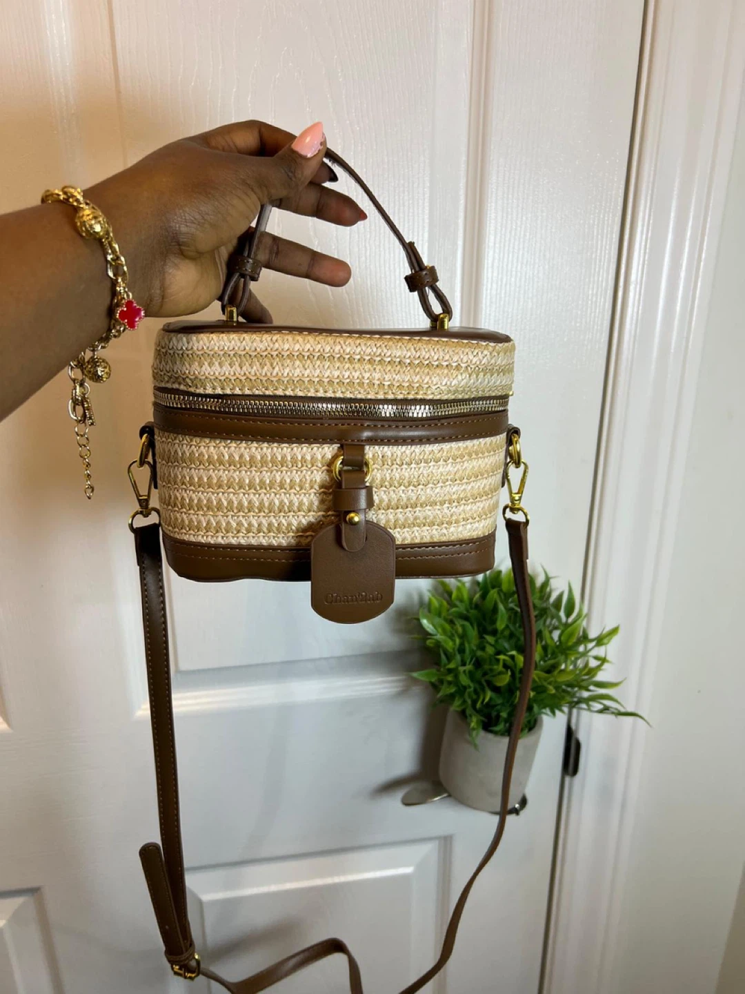 Luxe crossbody and handbags for women - photo 5