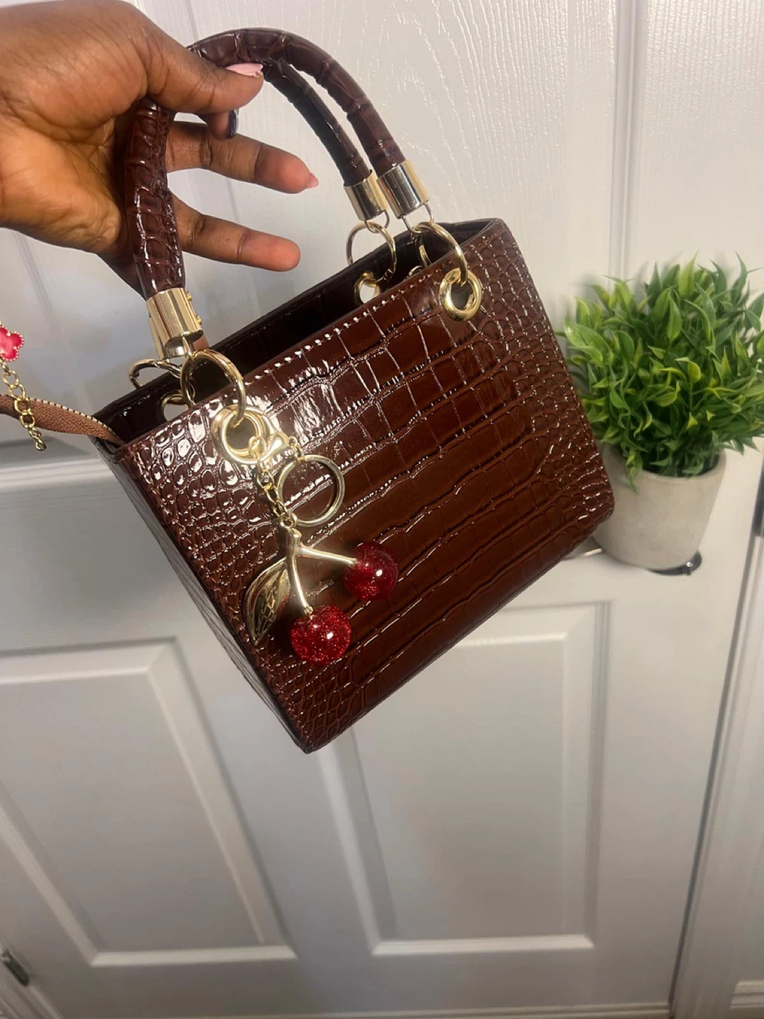 Luxe crossbody and handbags for women