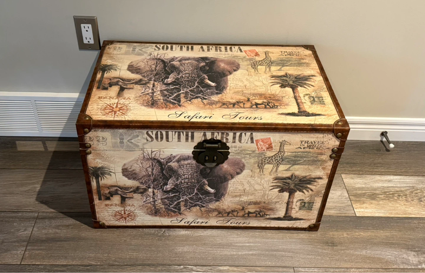 Decorative Storage Trunk - Safari Tours Theme
