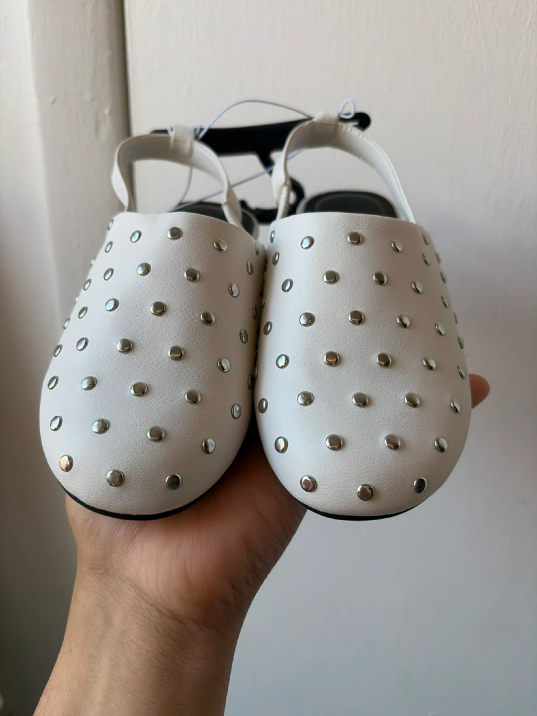 Be H&M girls sandals size 11