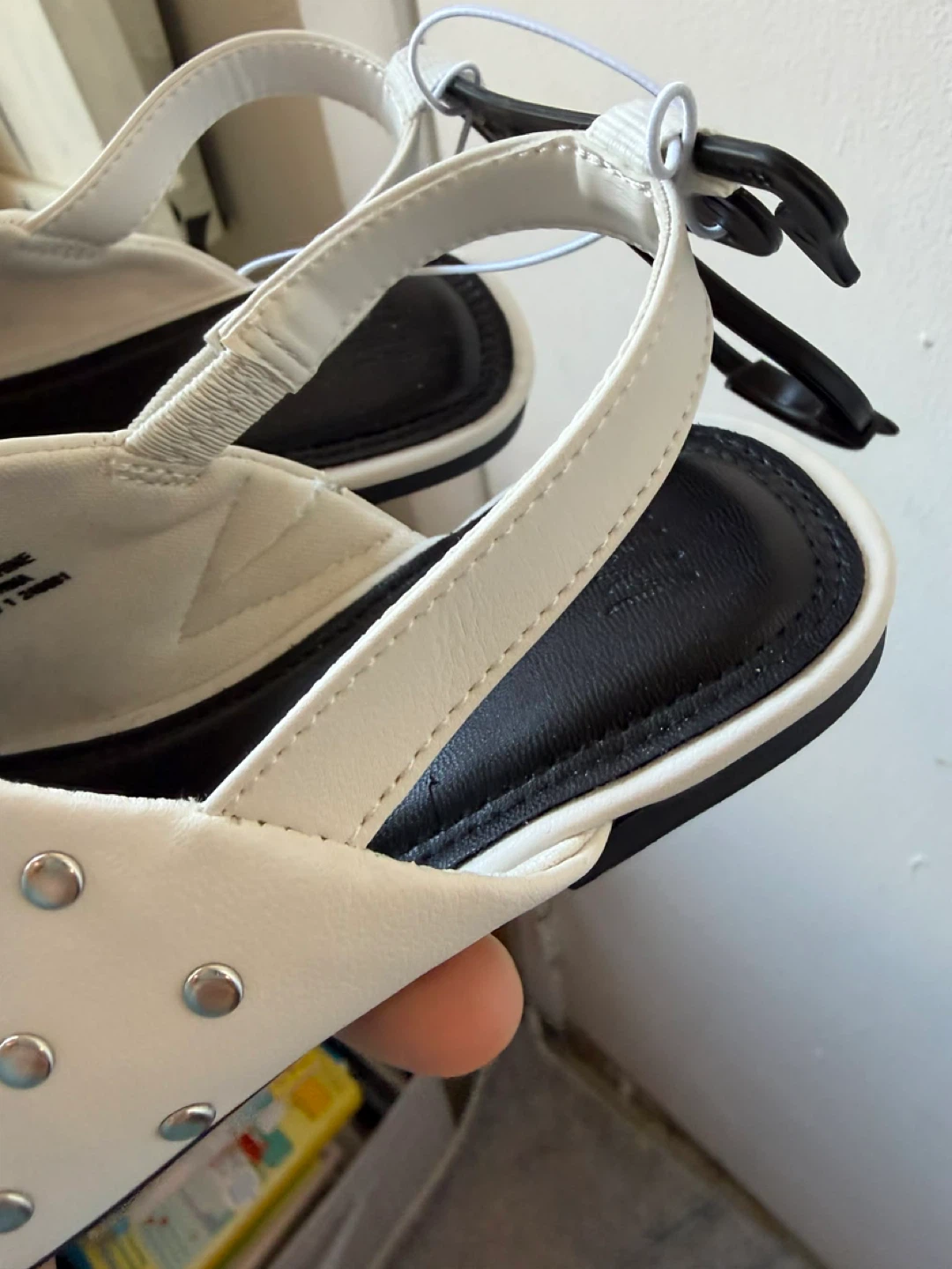 Be H&M girls sandals size 11 - photo 5