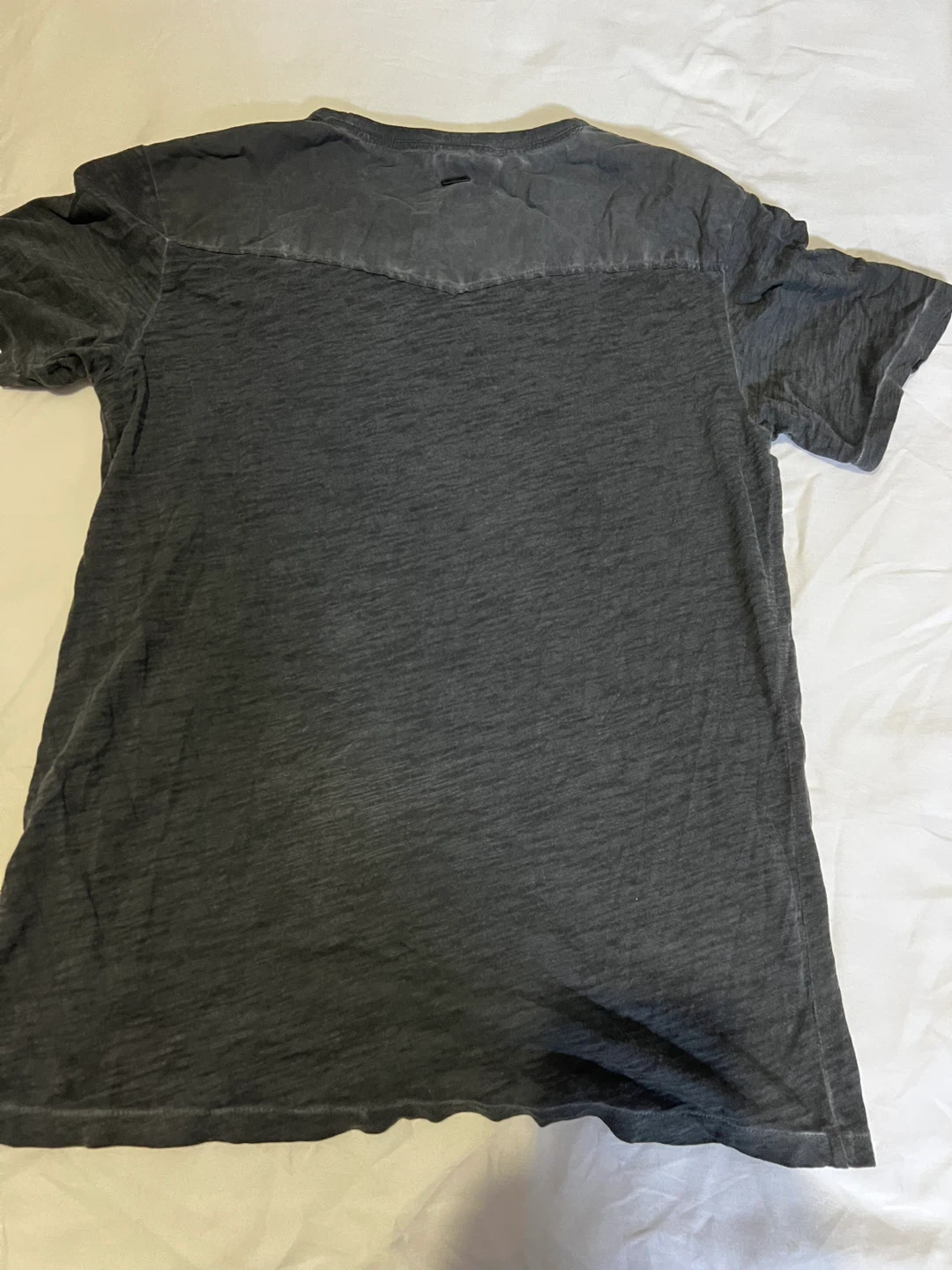 Mossimo V-Neck Men T-Shirt - photo 2