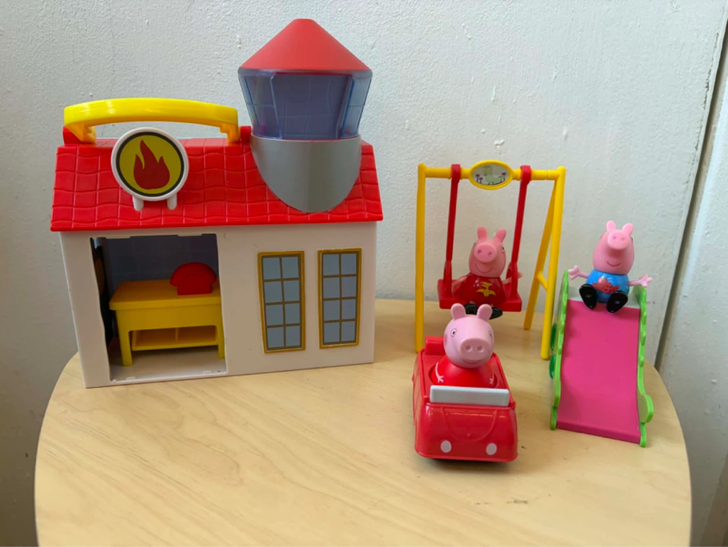 Props pig toys - photo 2