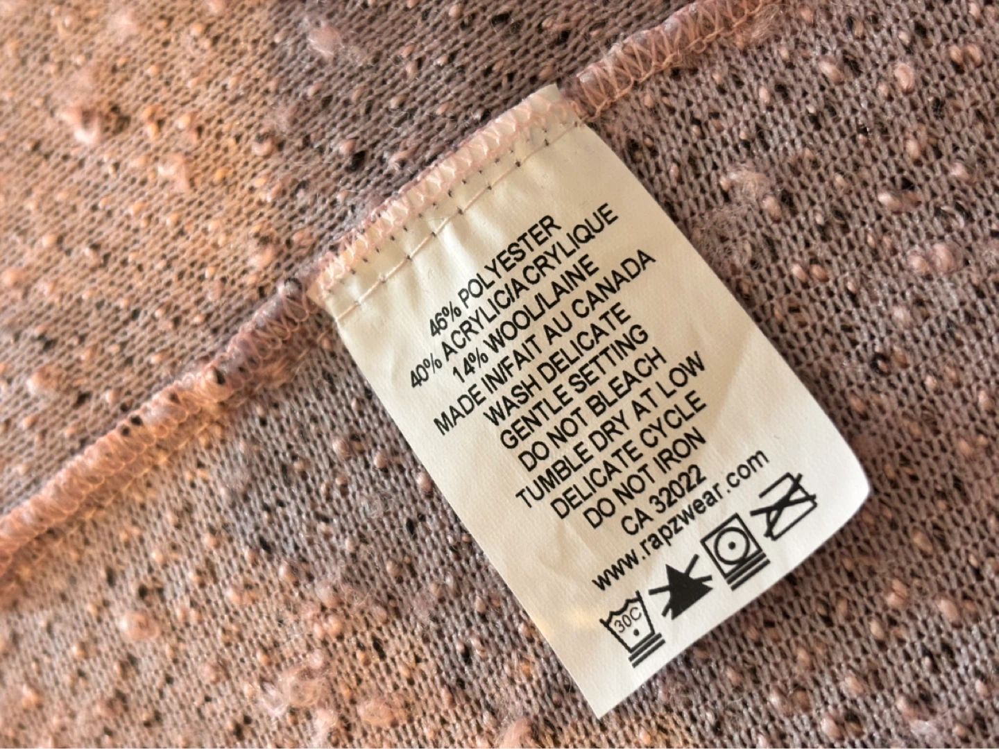 Cozy boucle poncho/sweater dusty rose - photo 4