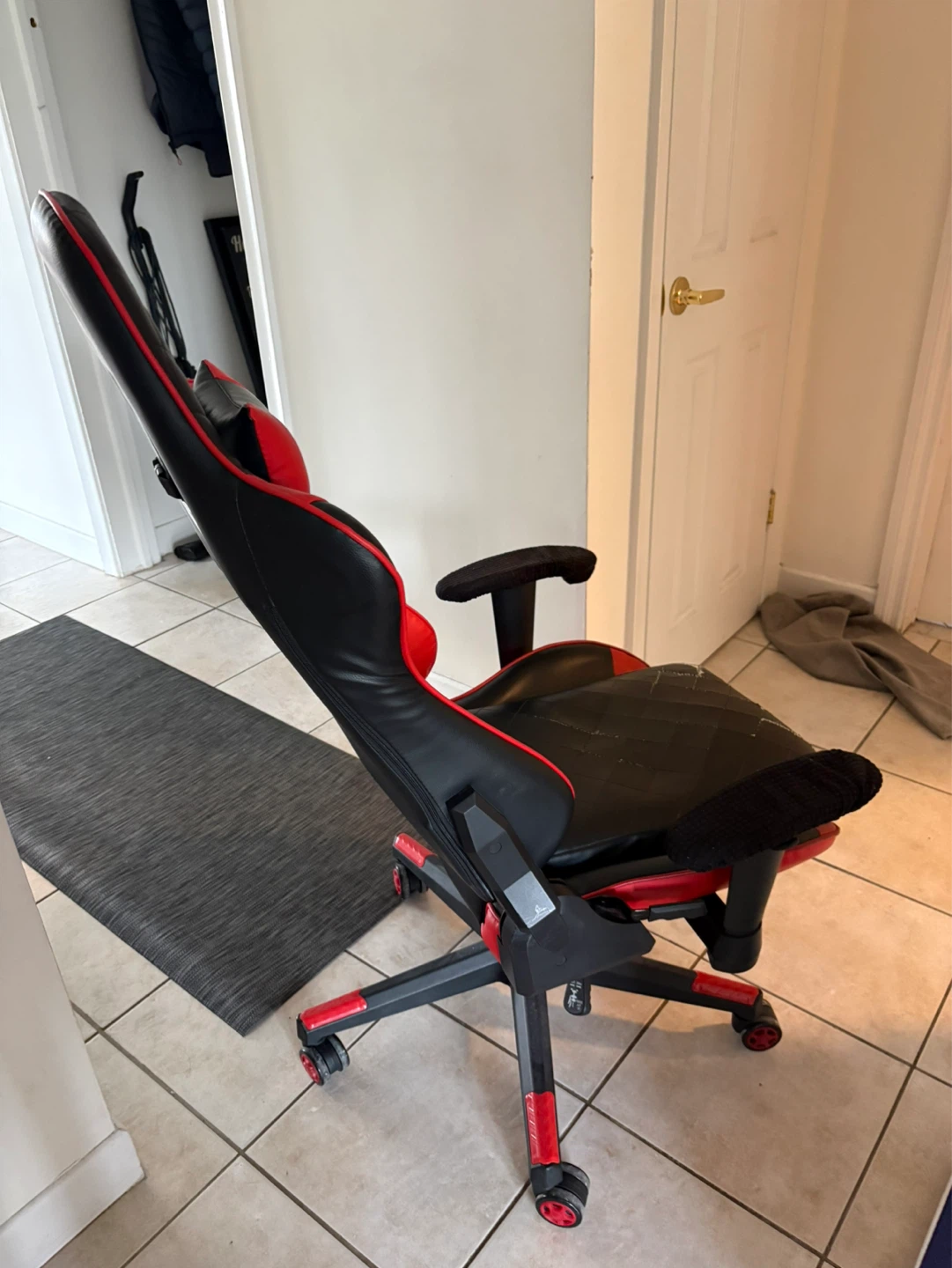 Red and Black Gaming Chair - photo 4