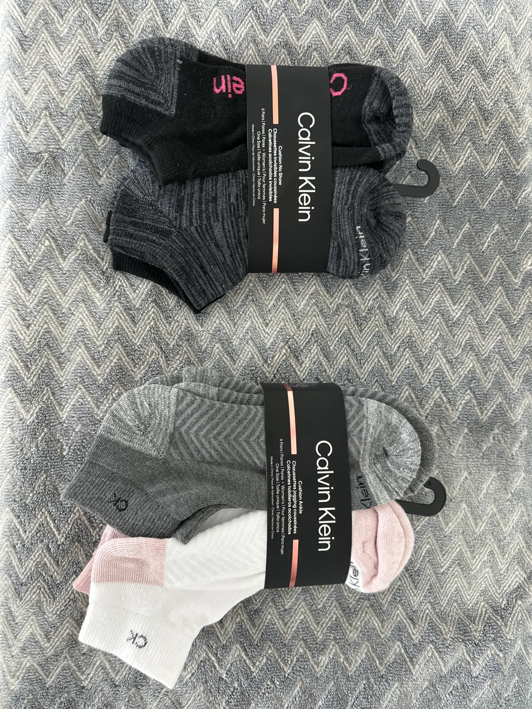 Calvin Klein Women's No-Show Socks 6-Pack