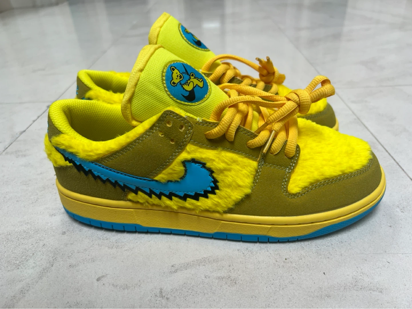 Nike SB Dunk Low Grateful Dead Bears Yellow - photo 2