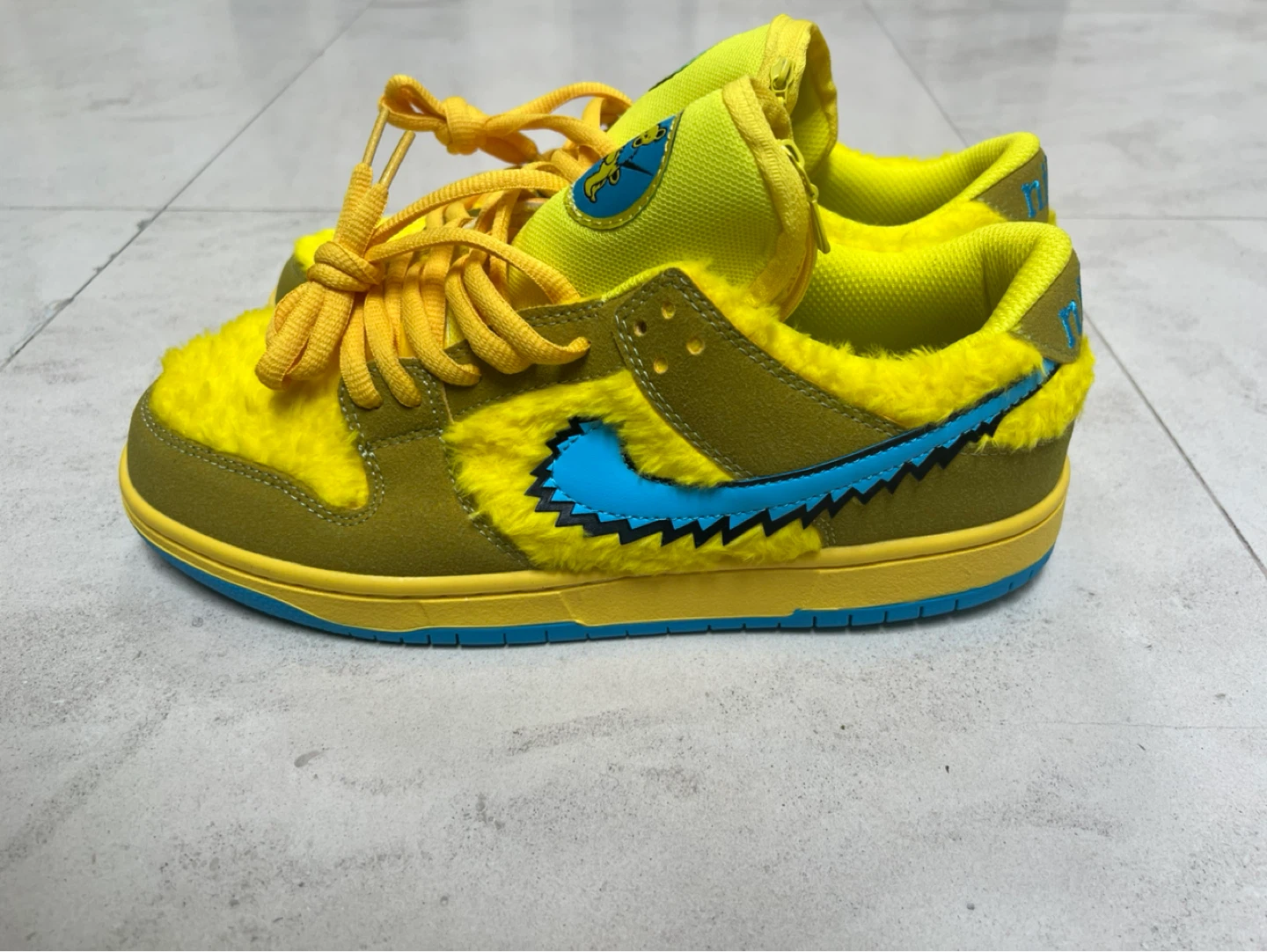Nike SB Dunk Low Grateful Dead Bears Yellow - photo 4