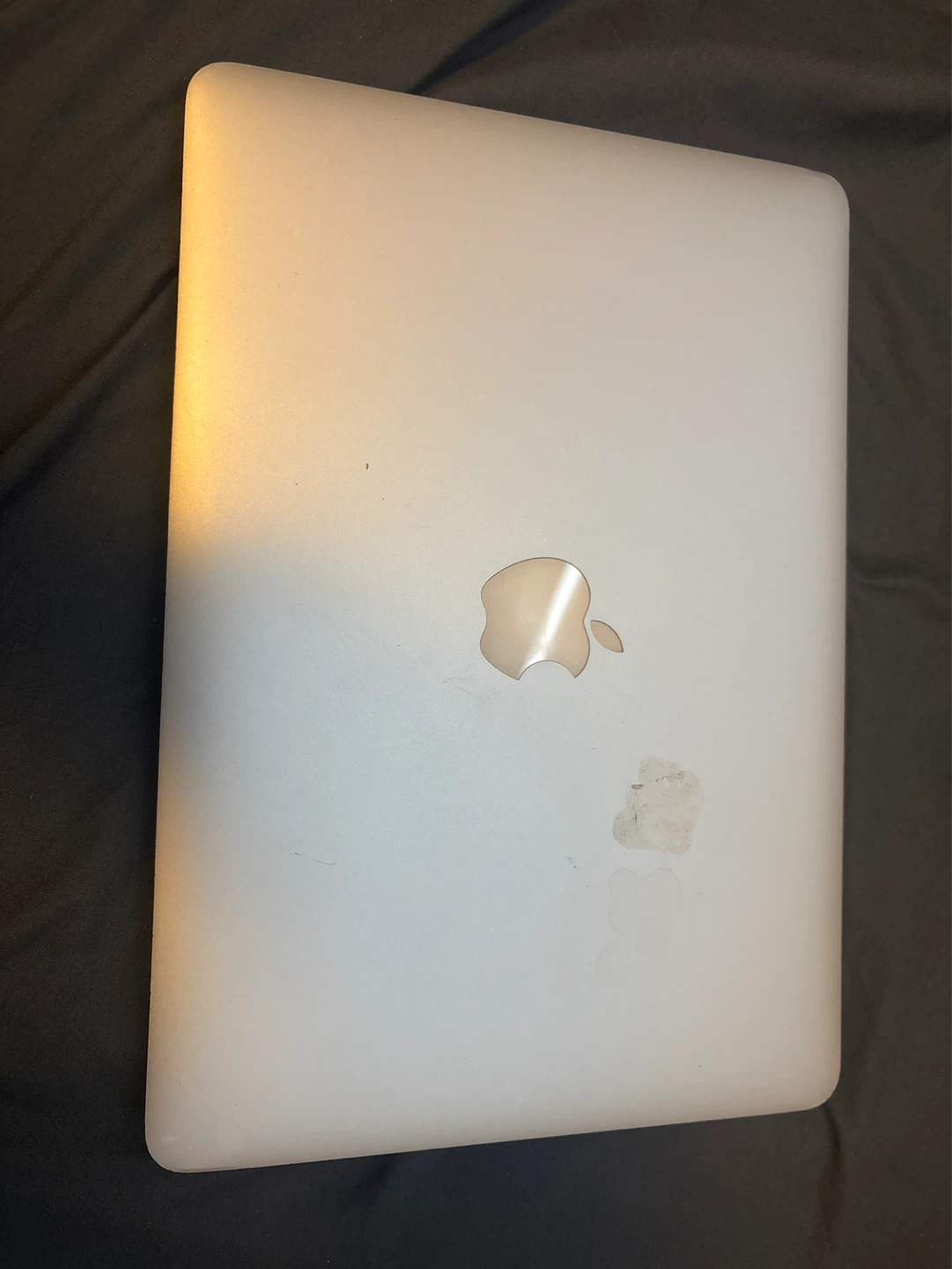 Apple MacBook Pro Laptop