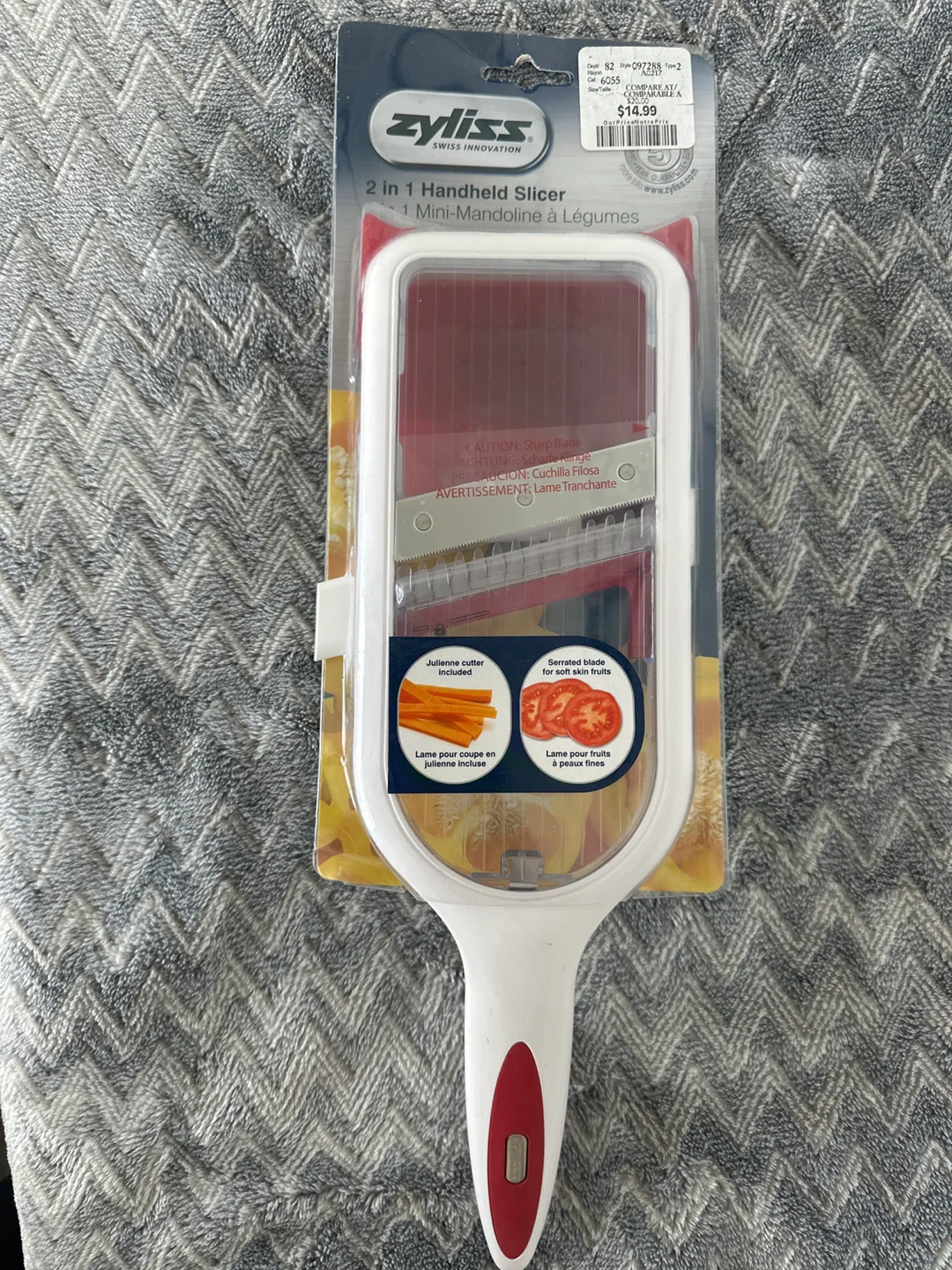 Zyliss 2-in-1 Handheld Slicer - photo 3
