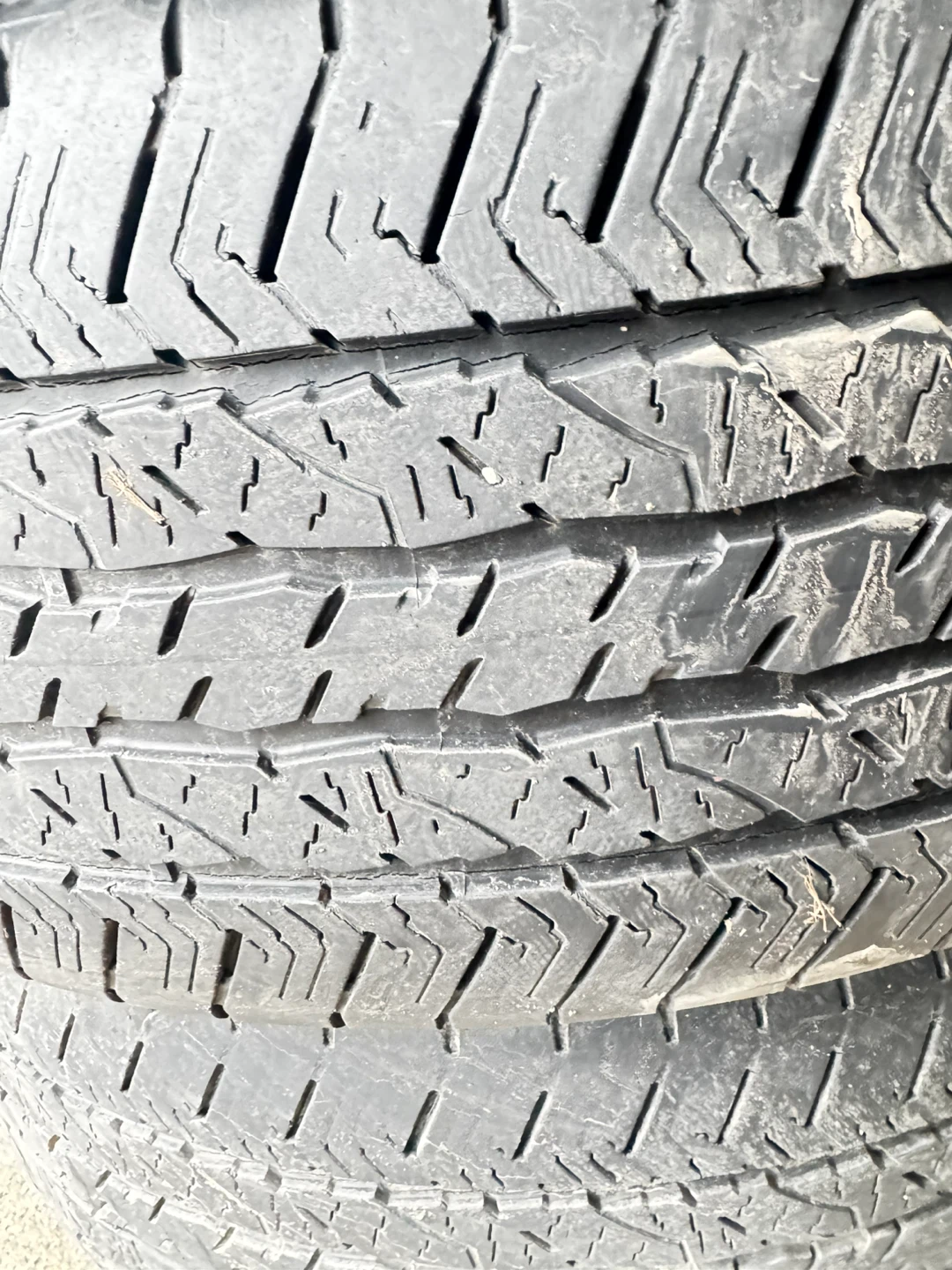 Four 275/60R20 Tires