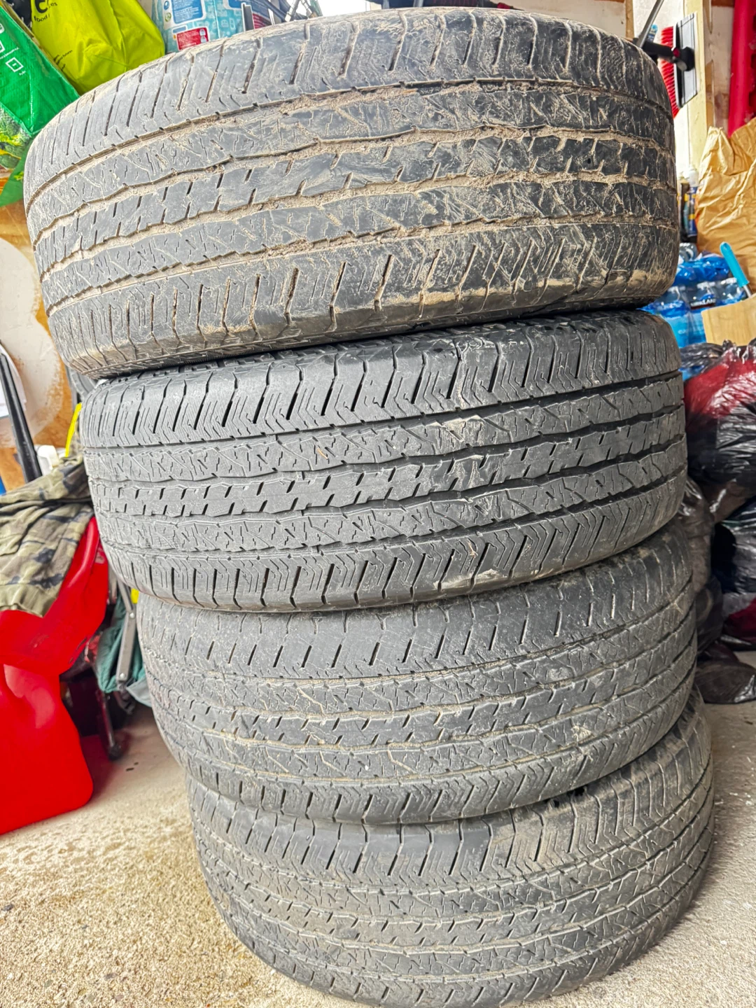 Four 275/60R20 Tires - photo 2