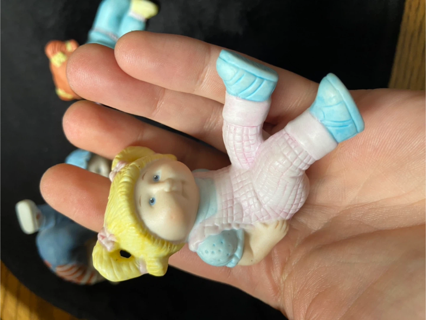 4-1984 Cabbage Patch Kids Ceramic Collectable Children Figurines - photo 2