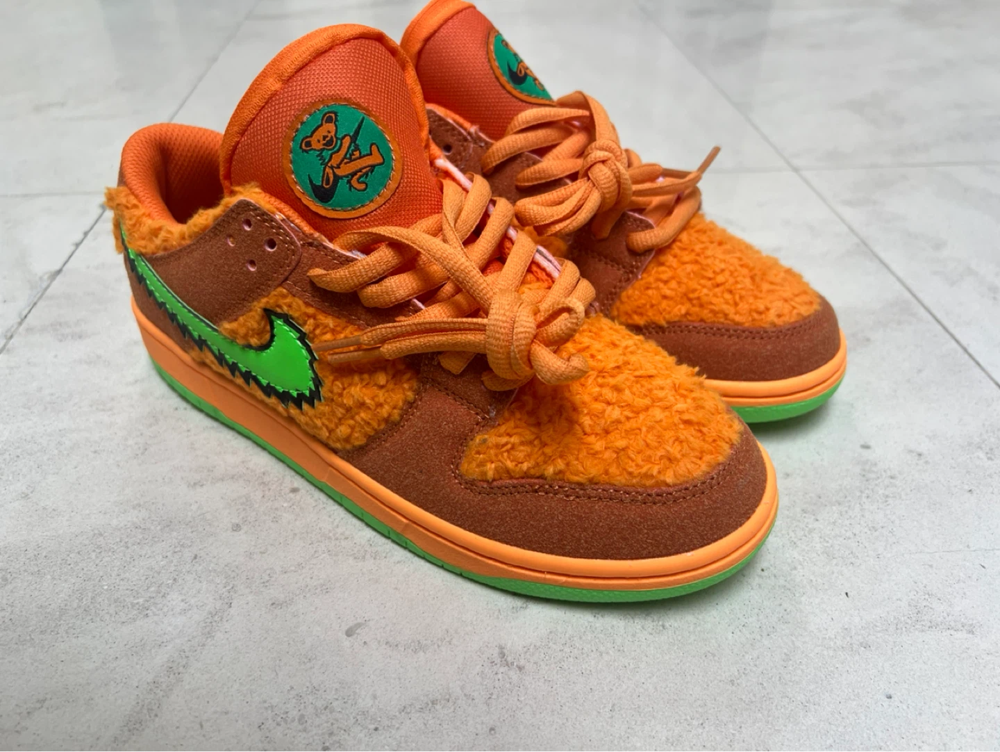 Nike SB Dunk Low Grateful Dead Bears Orange