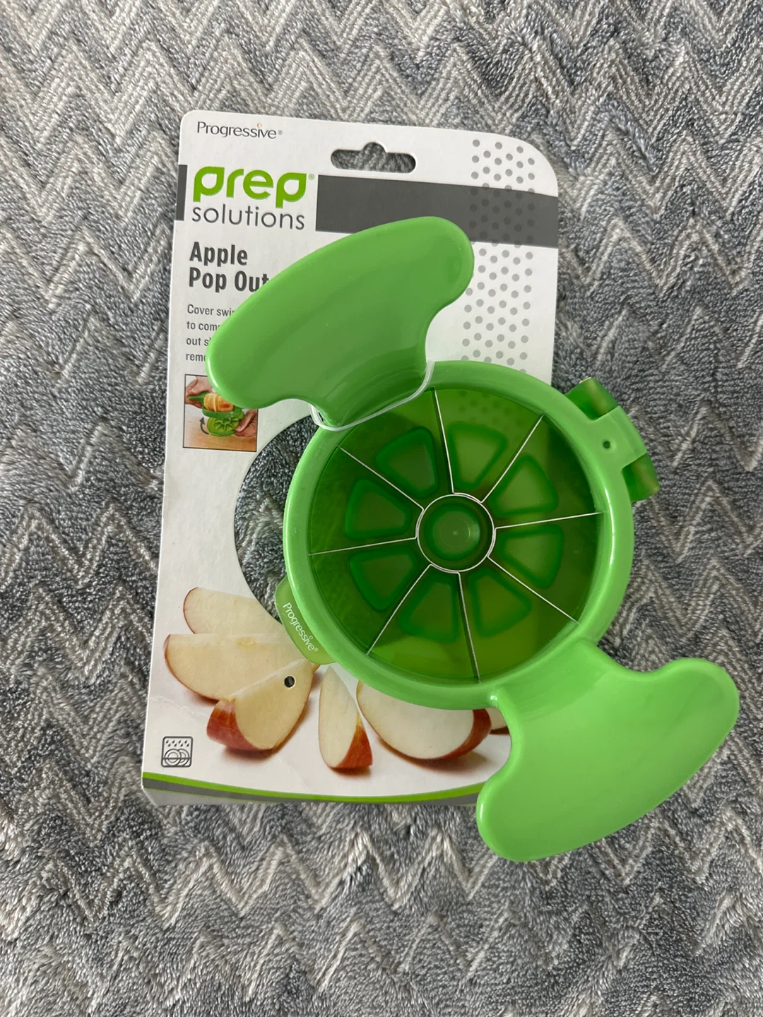 Progressive Apple Pop Out Slicer