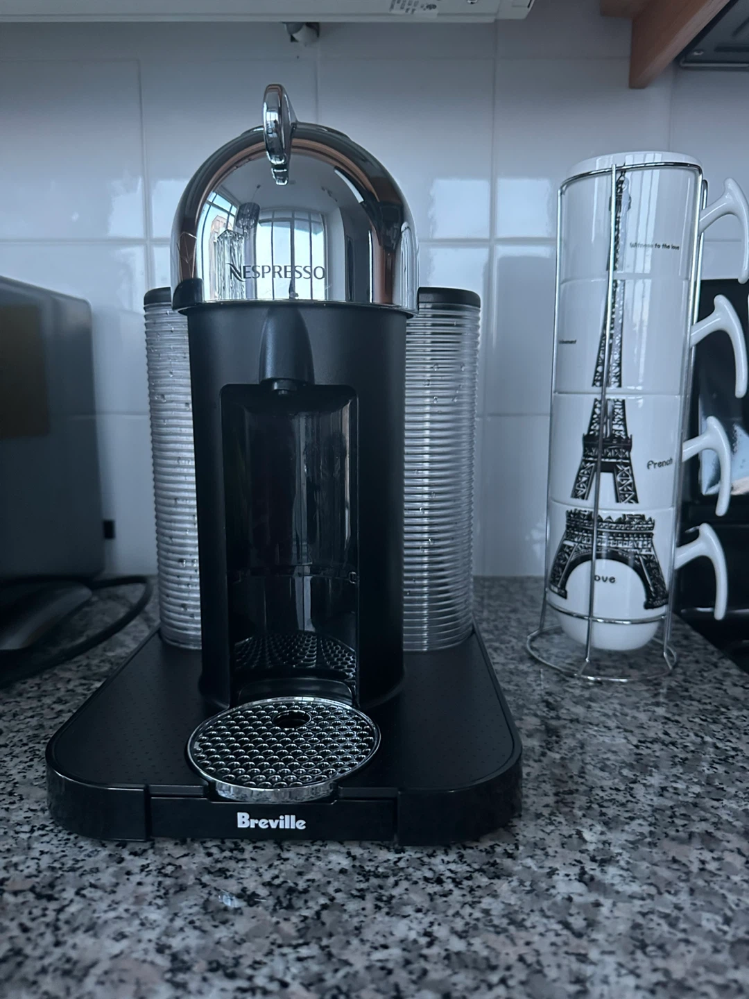Breville Nespresso Vertuo Coffee Machine - photo 2