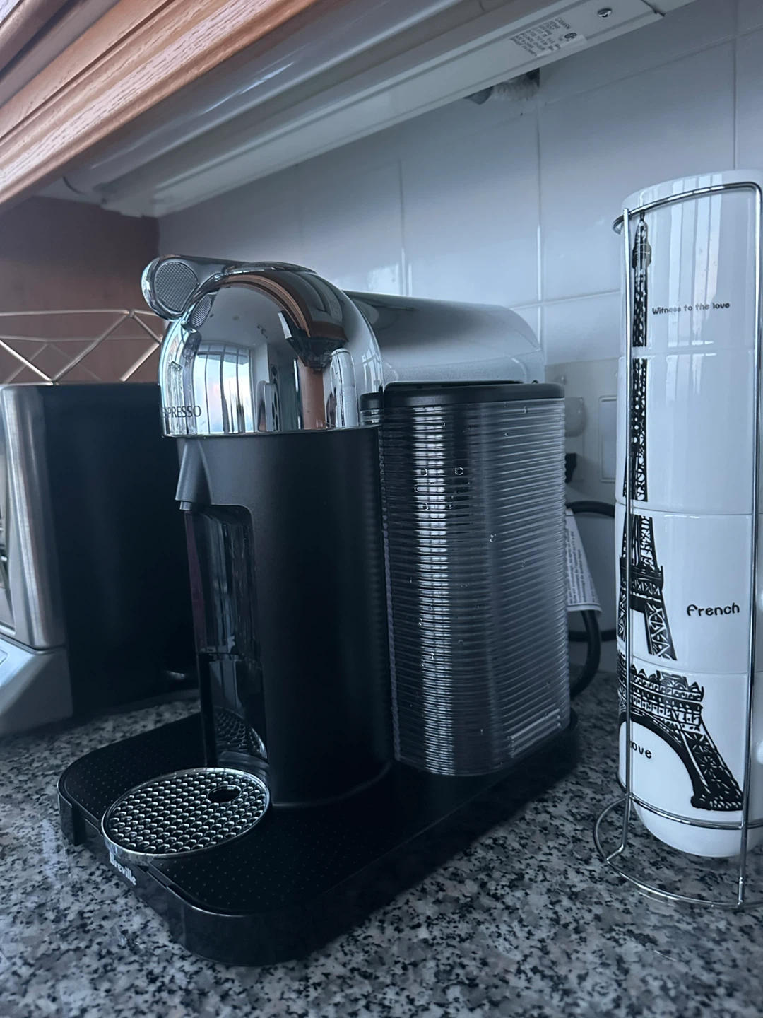 Breville Nespresso Vertuo Coffee Machine - photo 3