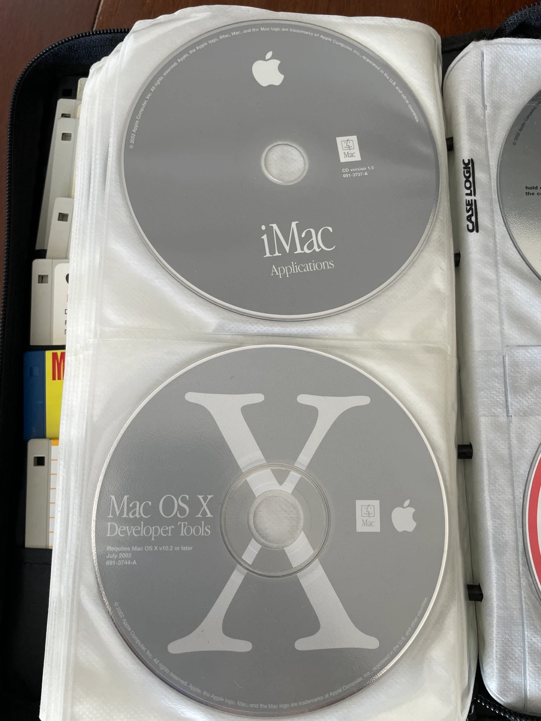Apple iMac OS 9 & OS X Install & Restore CDs - photo 3