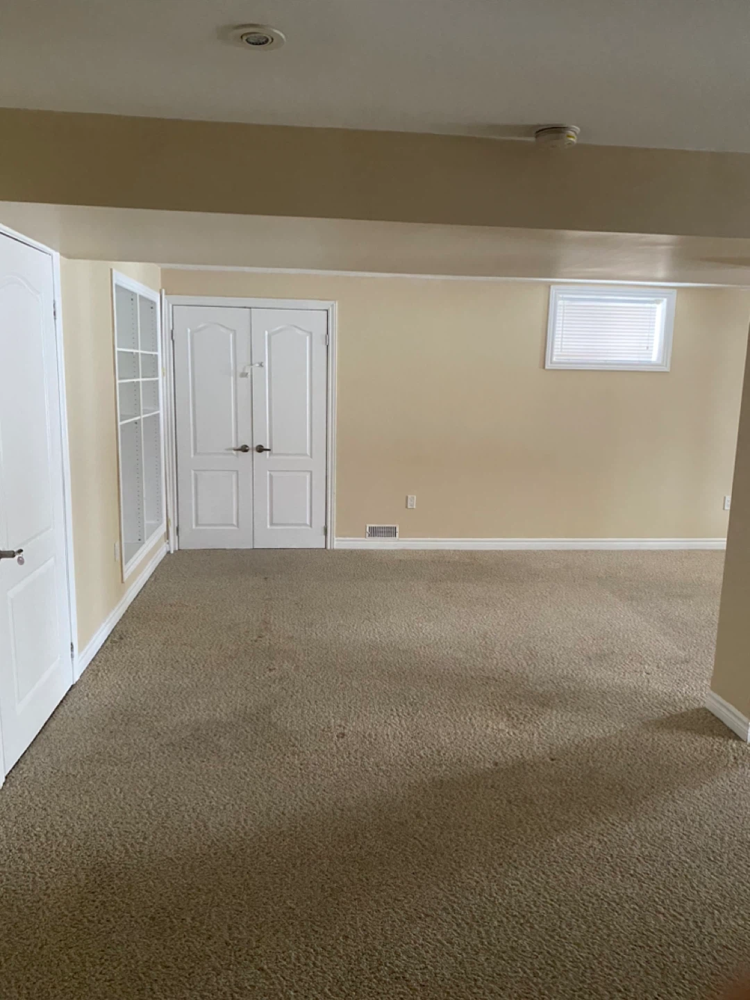 Basement for rent - photo 3