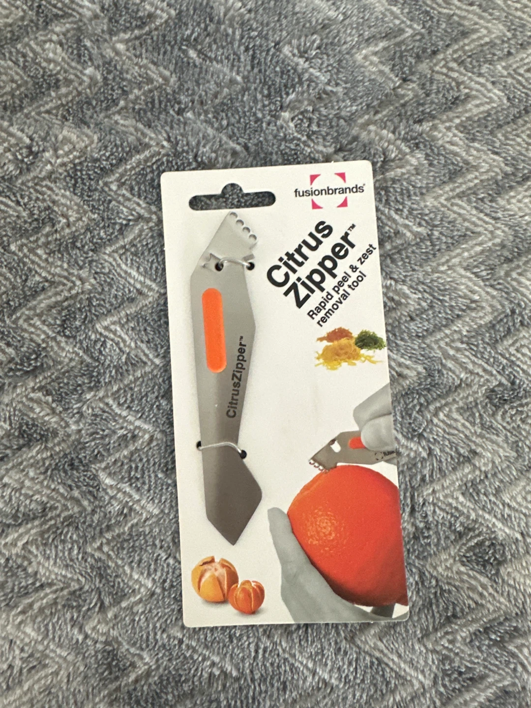 Fusionbrands Citrus Zipper Rapid Peel & Zest Removal Tool