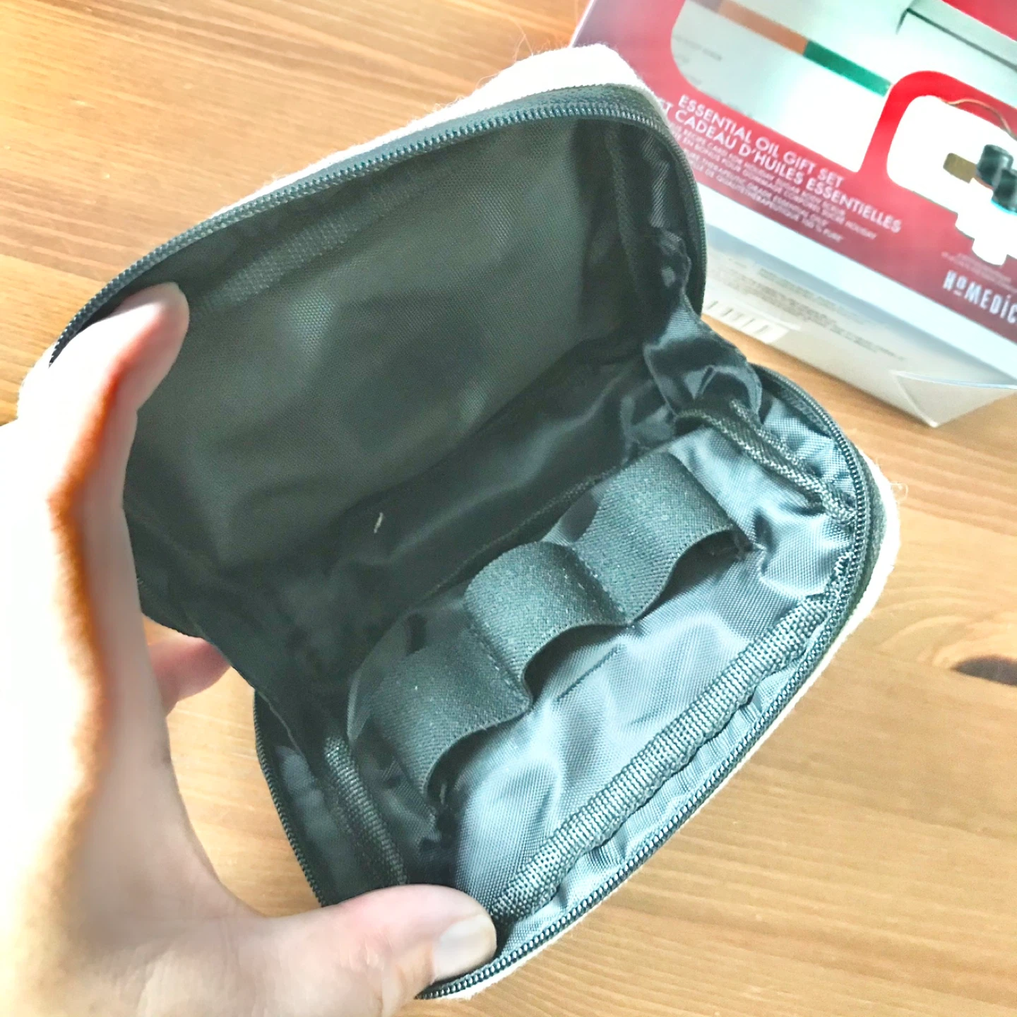 Ellia Essential Oil Pouch - photo 2