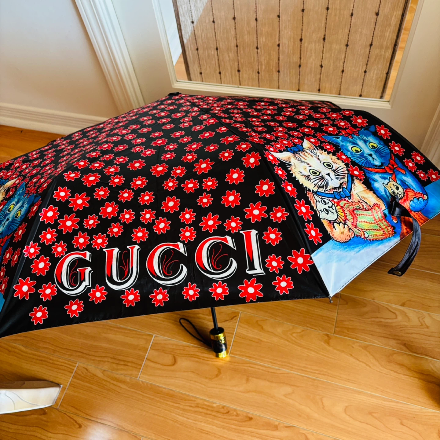 Incredible Umbrella with Cat Design - photo 3