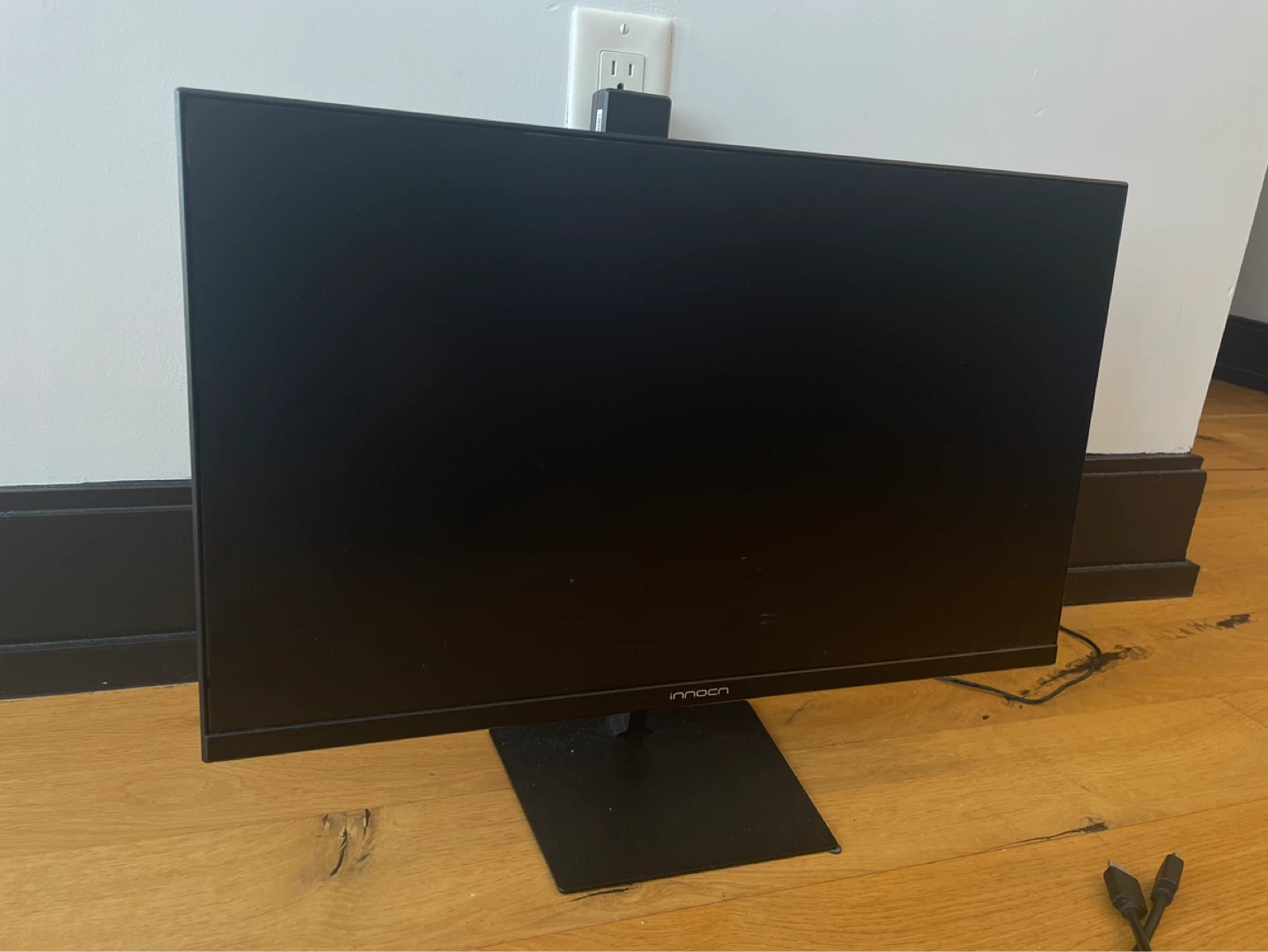 INNOCN Monitor - 24"