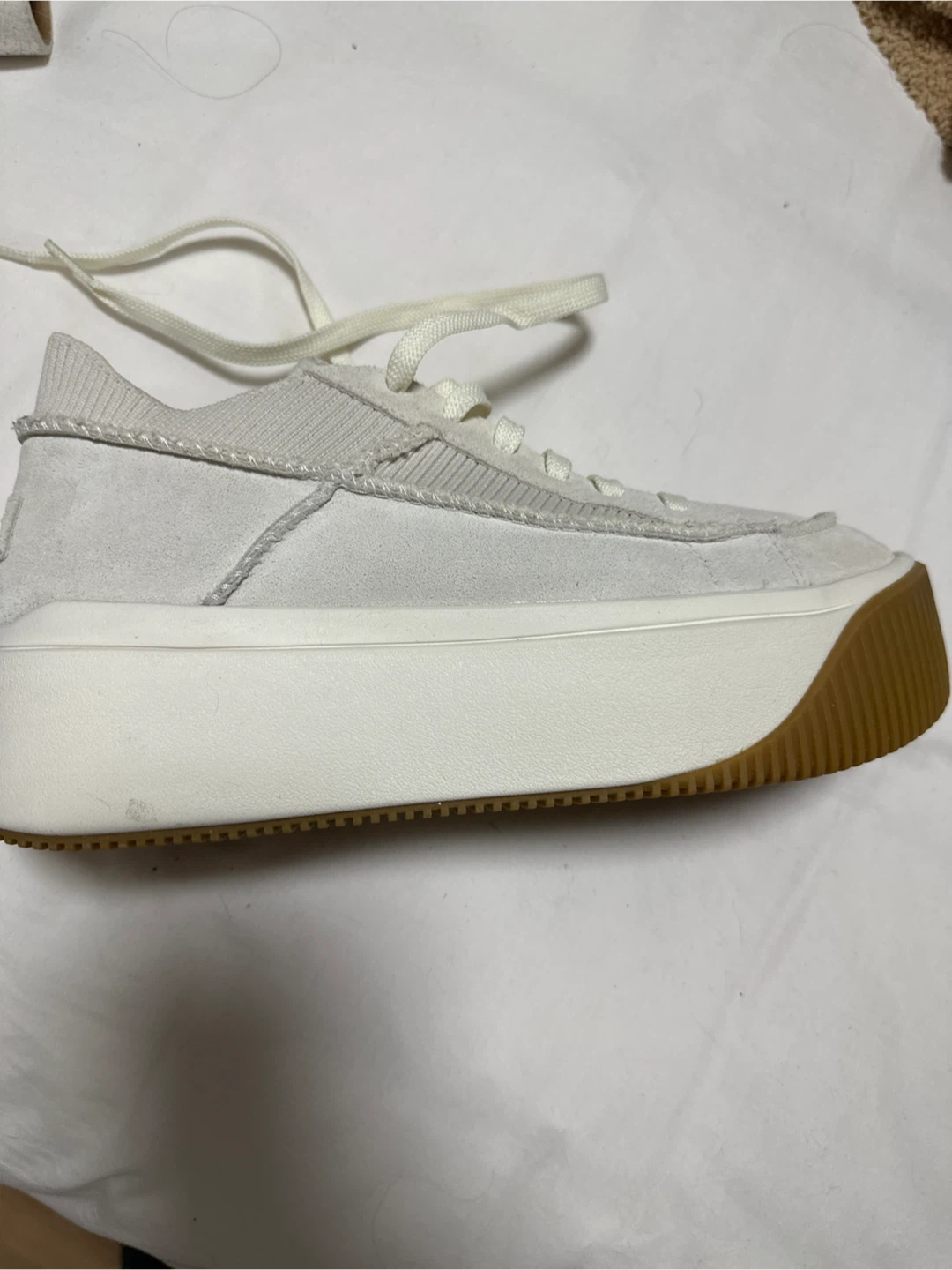 UGG White Sneakers - photo 3