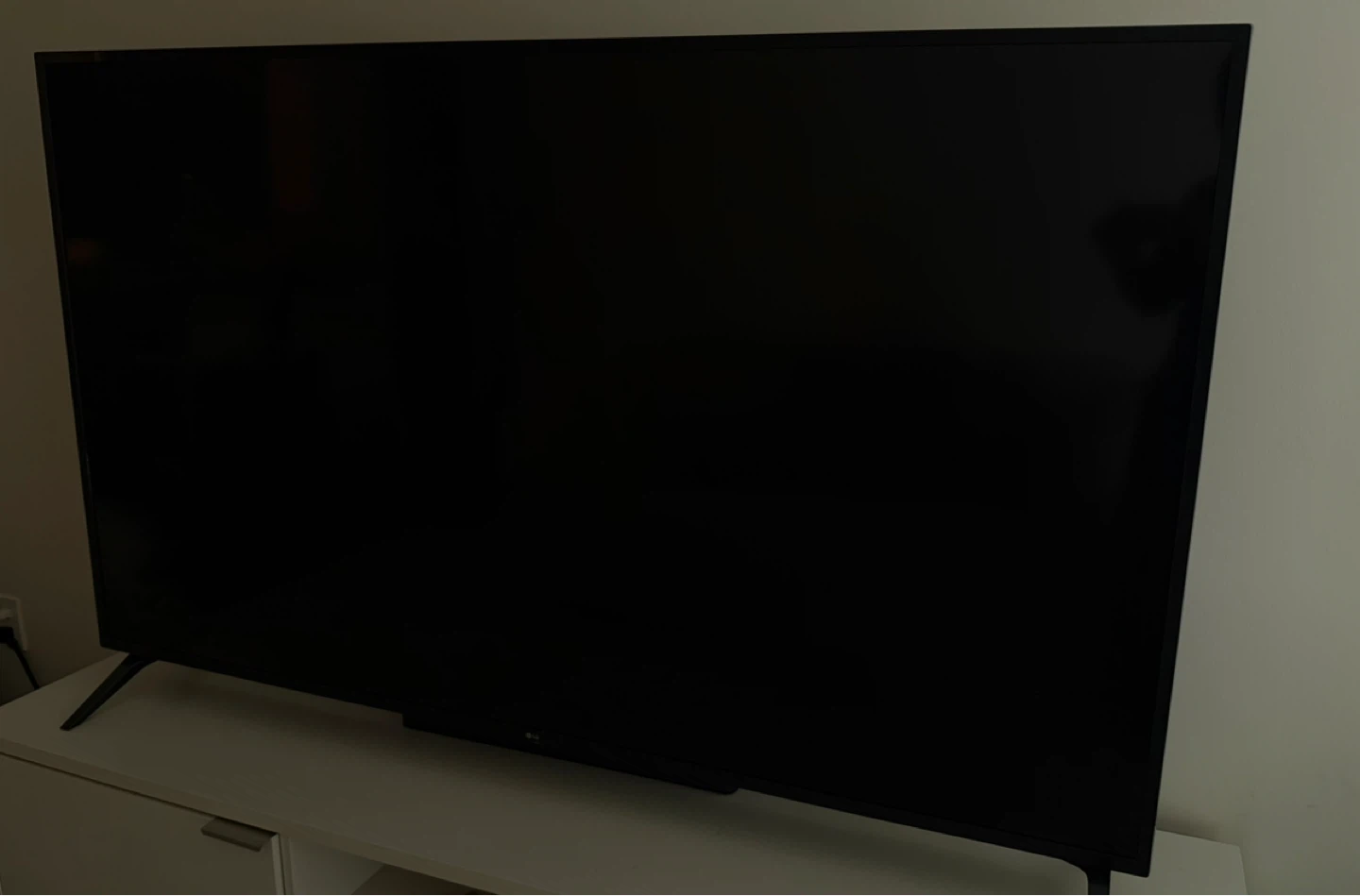 LG 70-Inch Flatscreen 4K Smart TV (Open to Offers)