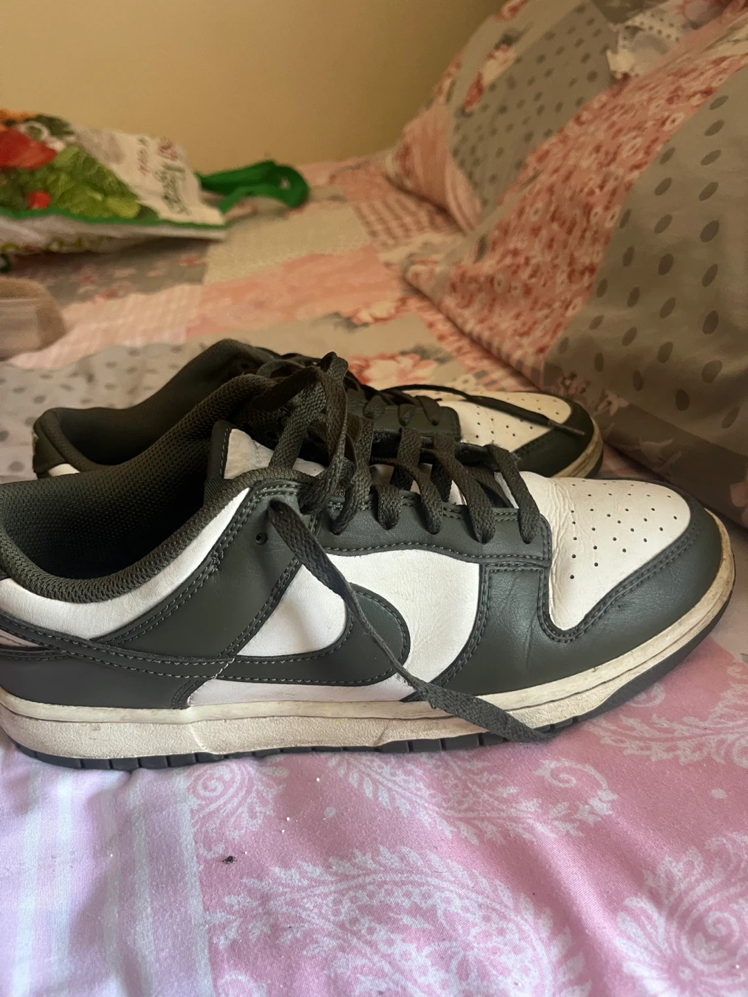 Nike Dunk Low (Size 9) White/Olive Sneakers - photo 4