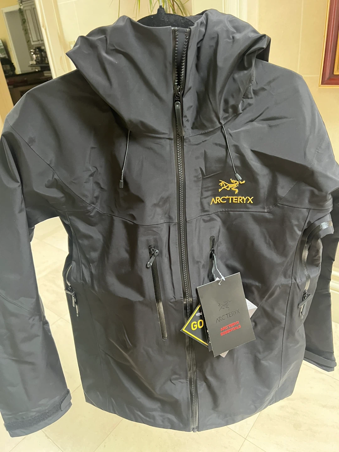 Arc'teryx Men's Gore-Tex Jacket