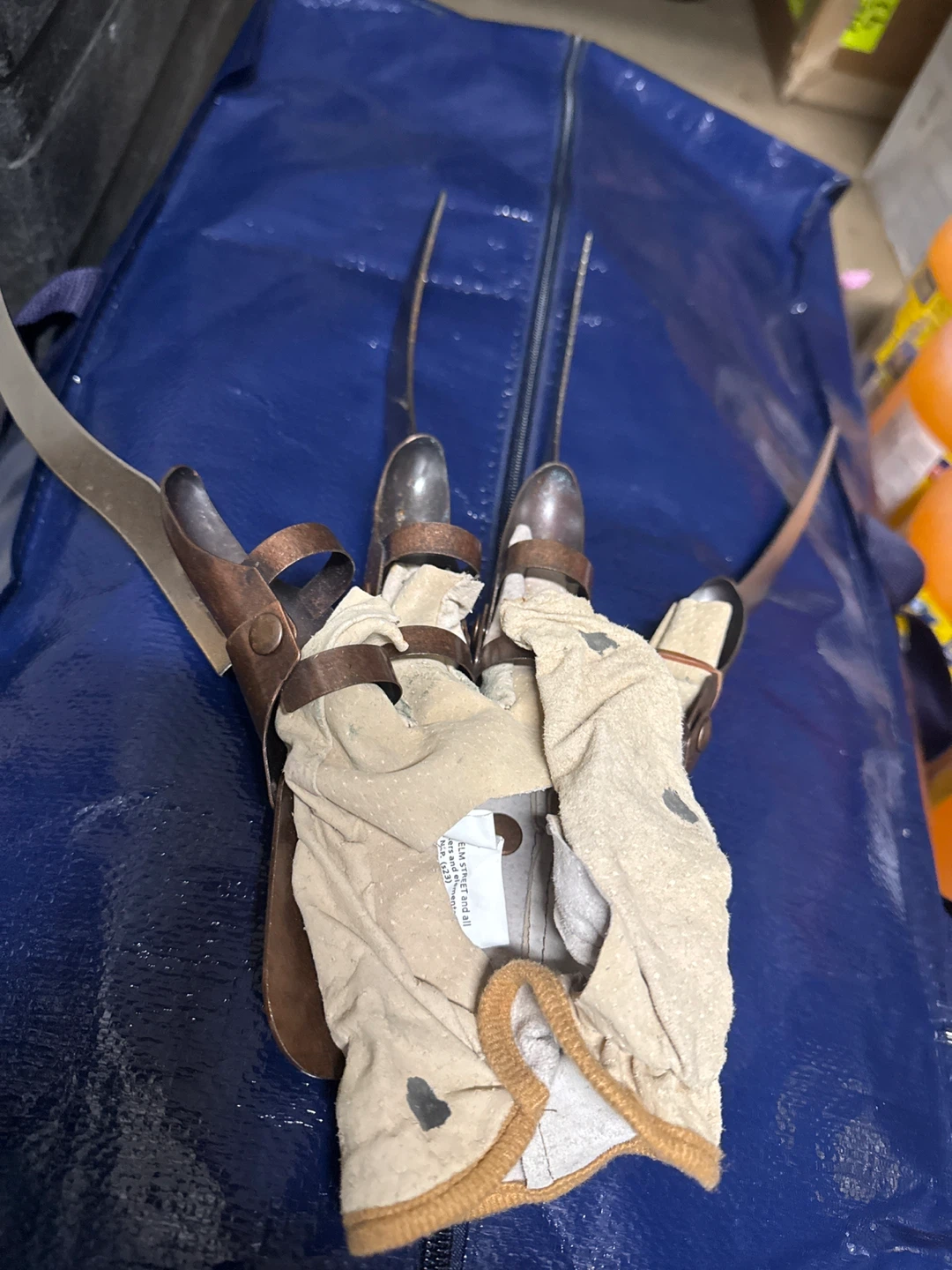 Freddy Krueger Glove Replica - photo 3