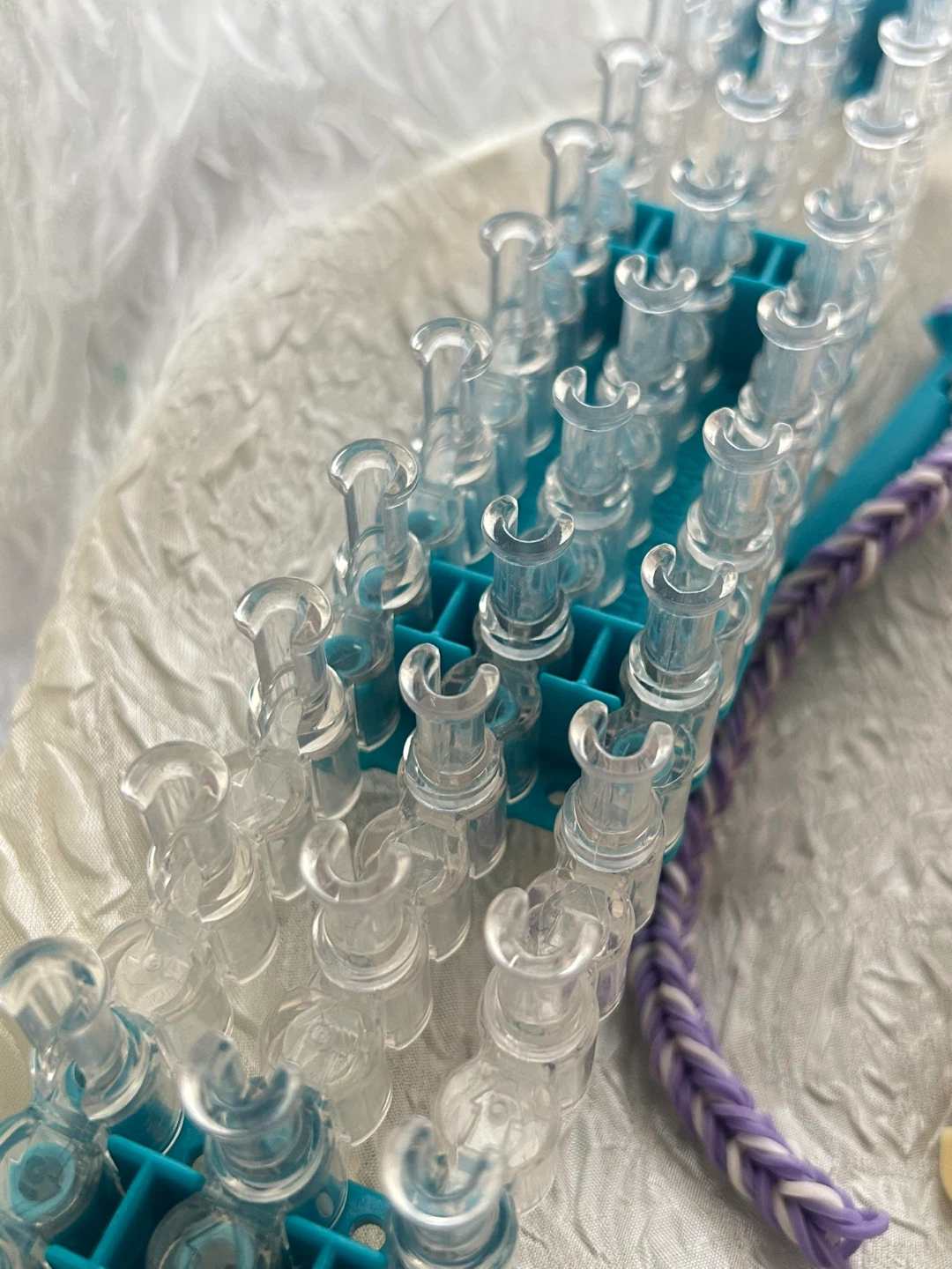 Rainbow Loom Rubber Band Bracelet Making Kit - photo 5