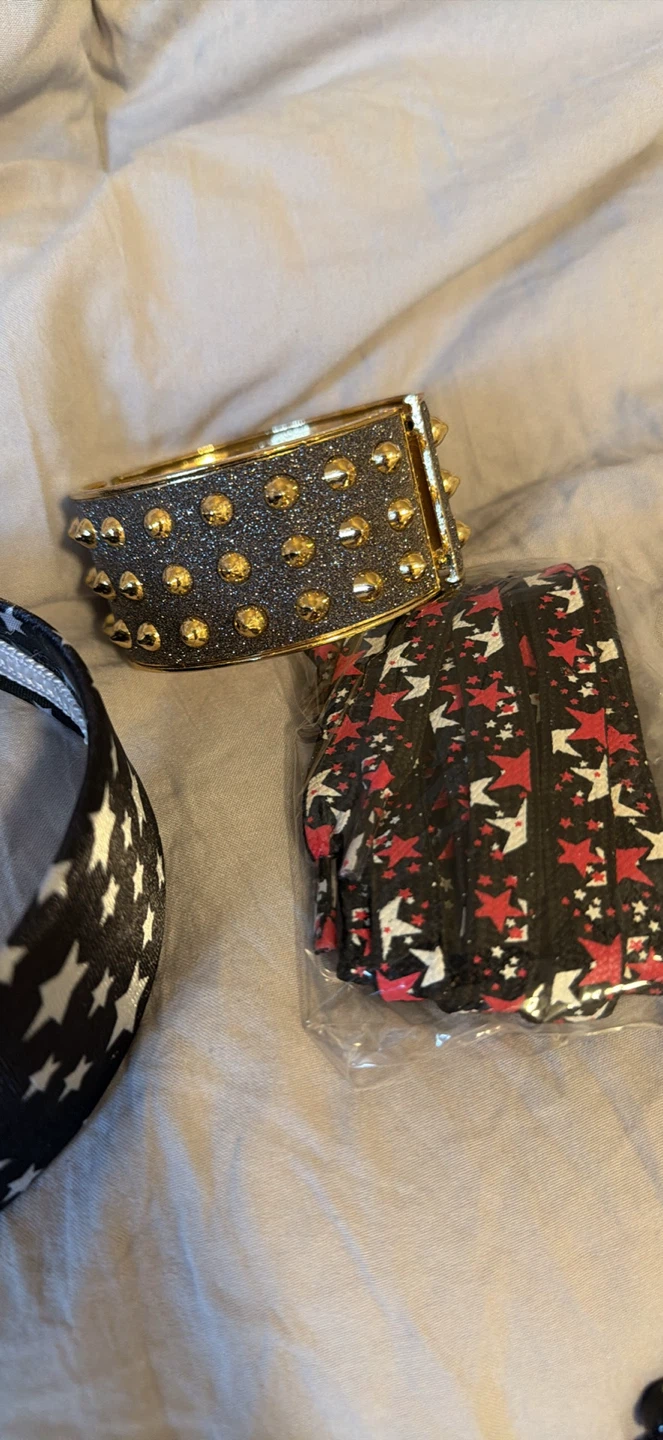 Random Accessories - photo 4