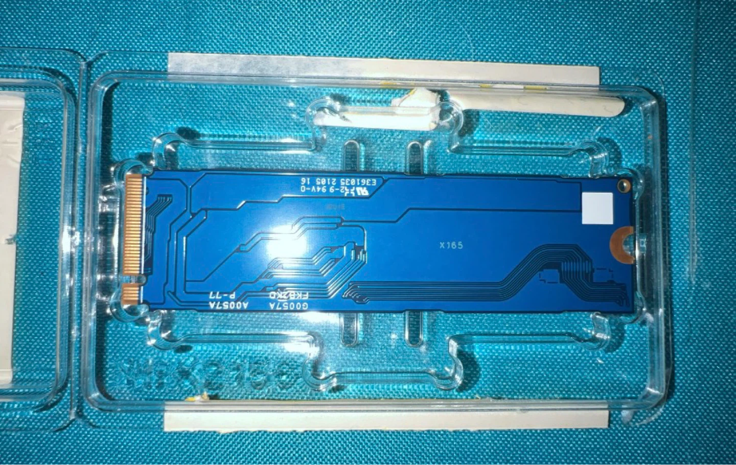Kioxia EXCERIA 256GB NVMe SSD - photo 2
