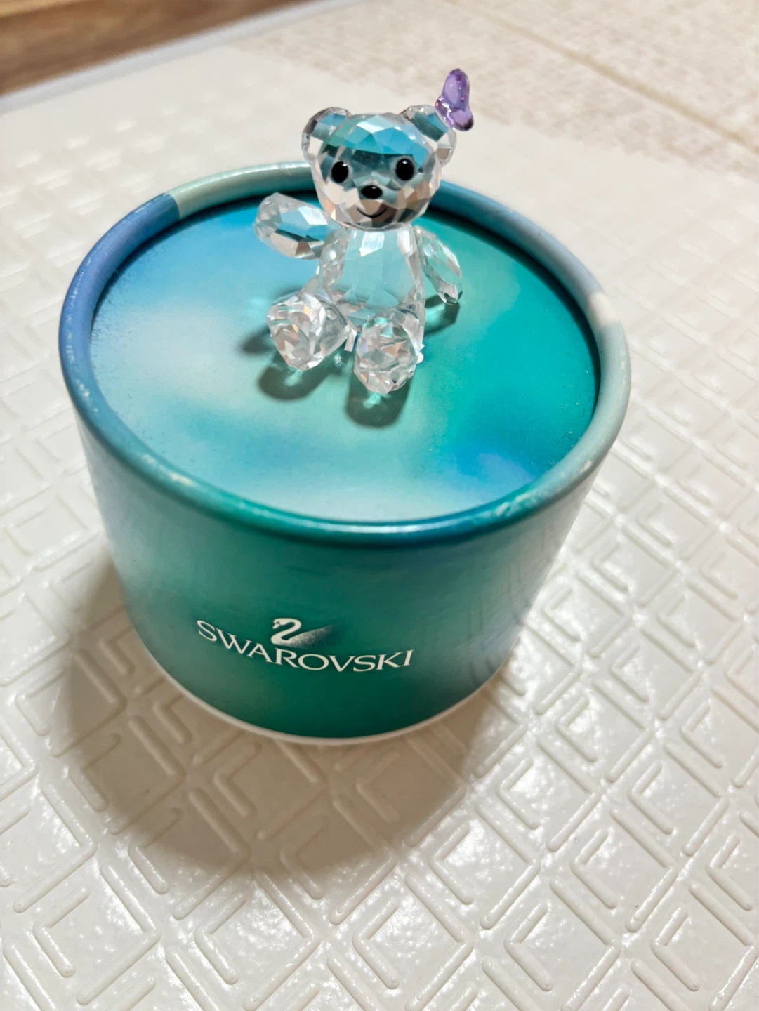 Swarovski Crystal Teddy Bear with Butterfly - photo 2