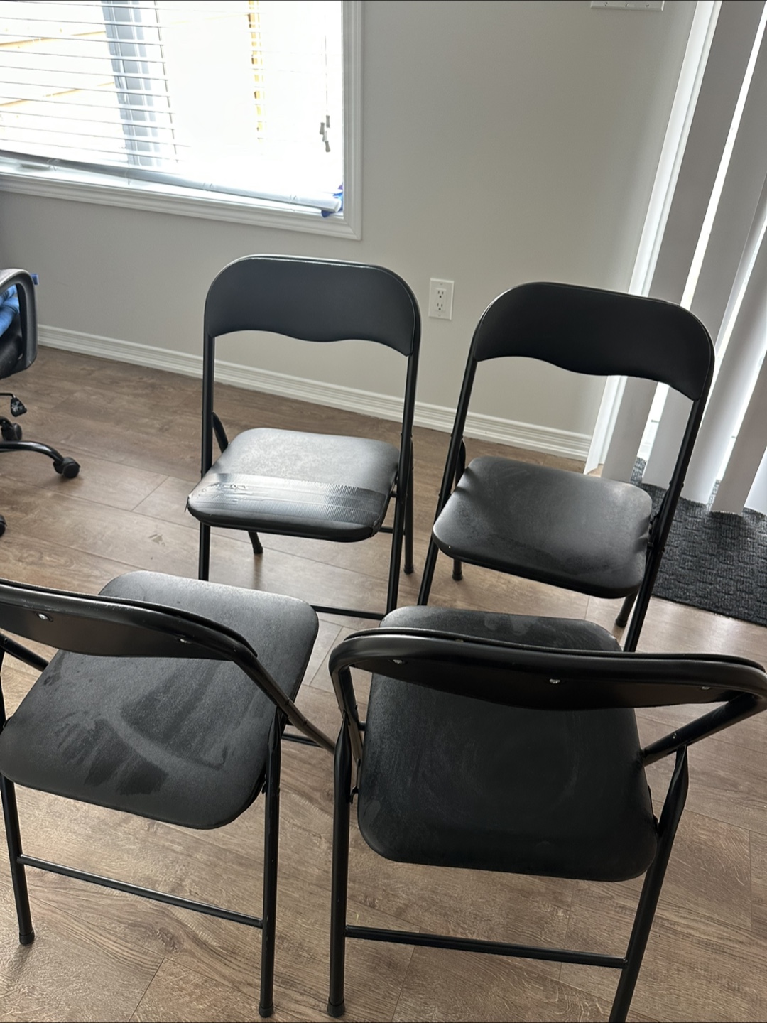 Set of 4 Black Folding Chairs - photo 3
