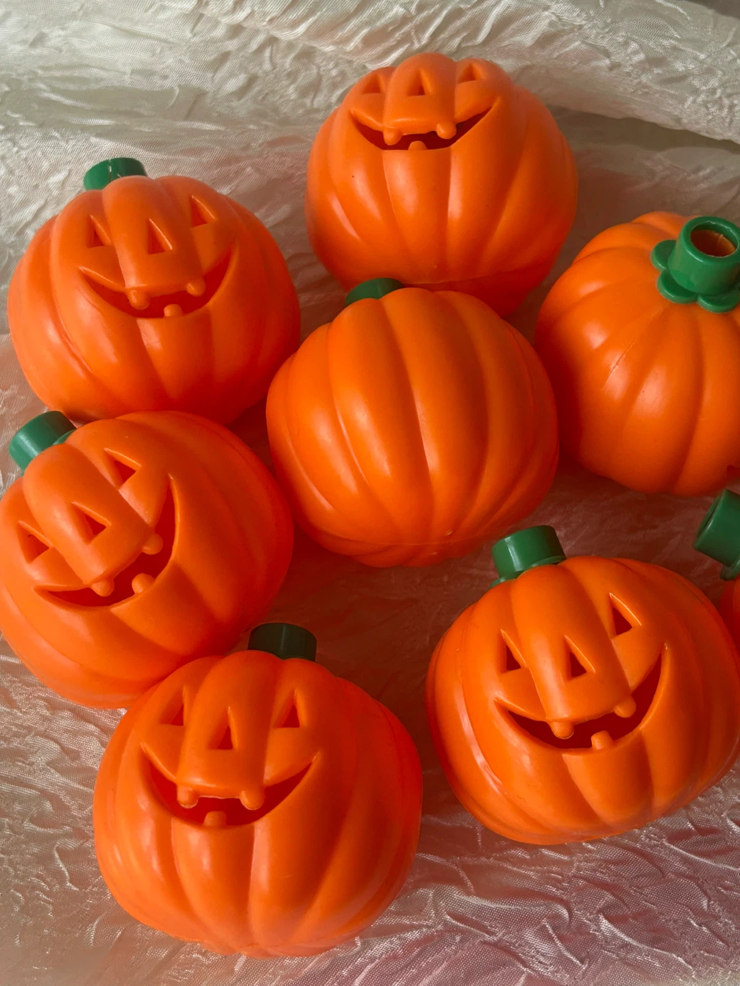 Lot of 8 Orange Jack-o'-lantern String Light Covers - photo 2