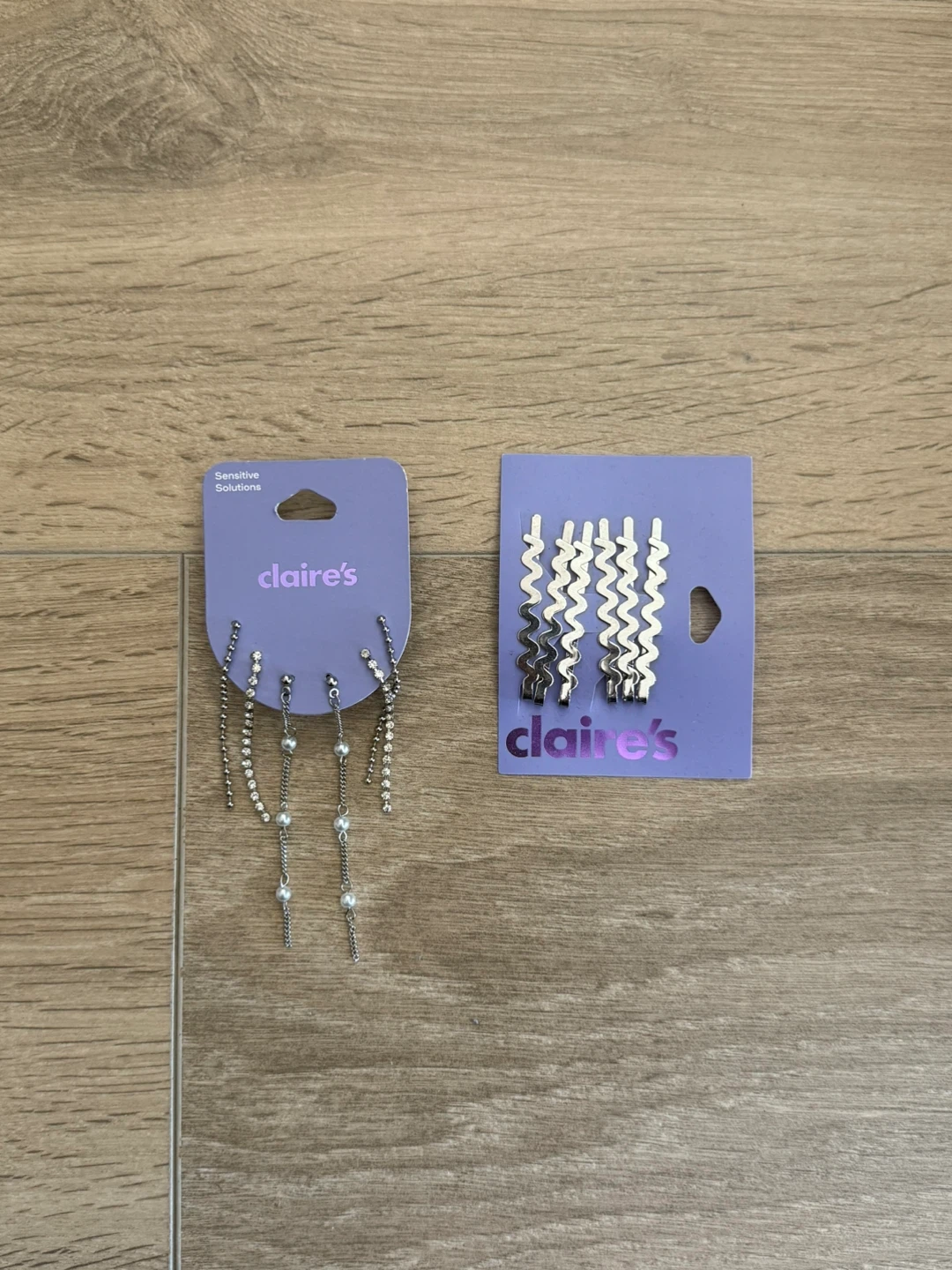 Claire's Silver Dangle Earrings & Hair Pins Set