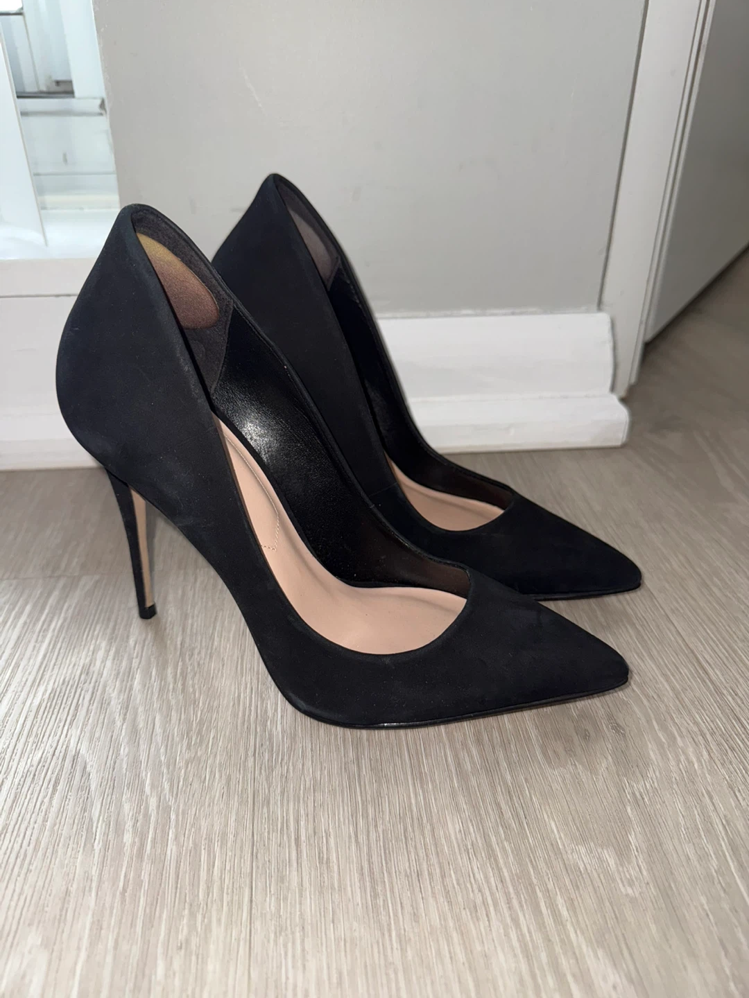 ALDO Black Suede Pointed Toe Pumps - photo 3