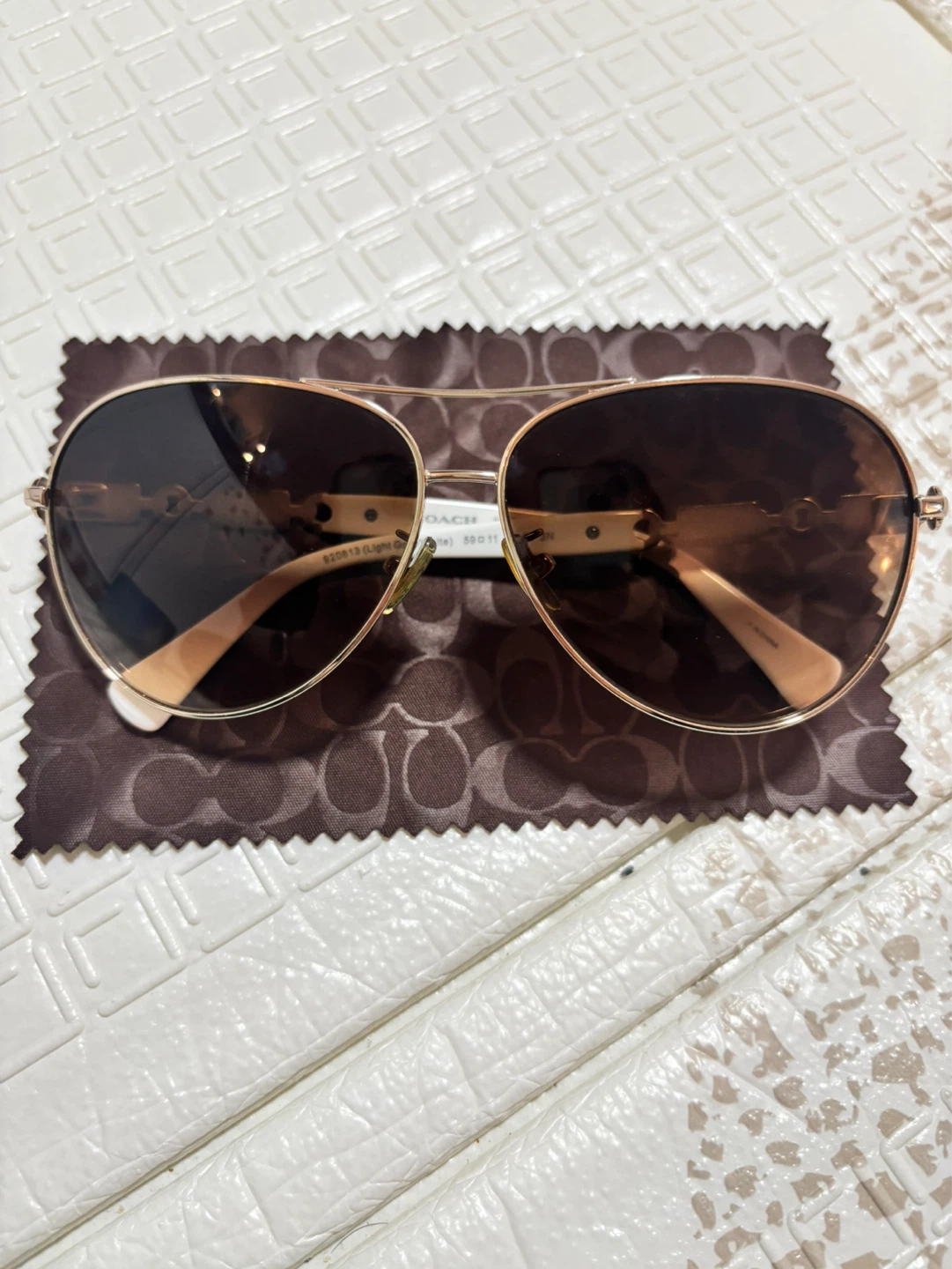 Women’s Coach Aviator Sunglasses